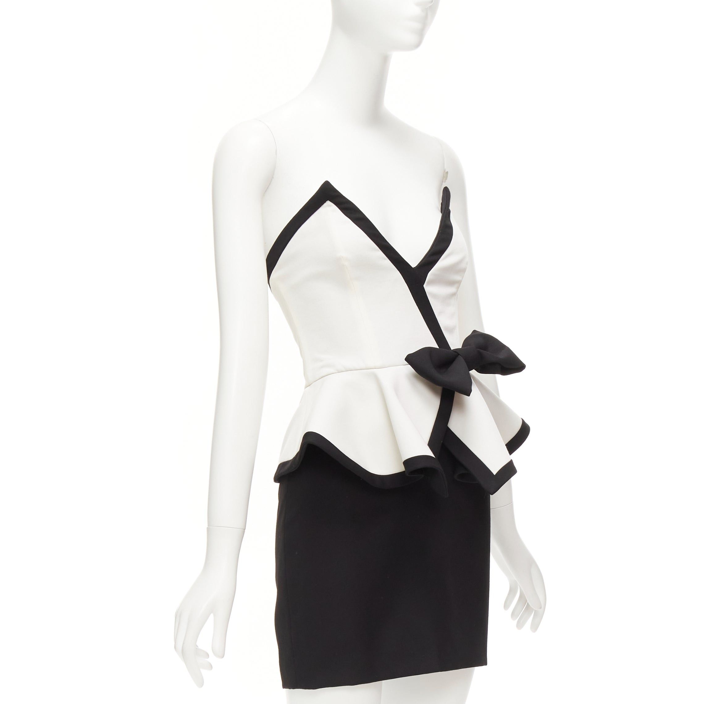 Alessandra Rich ALESSANDRA RICH black white graphic colorblocked peplum cocktail dress IT38 XS Size XS / US 0-2 / IT 36-38 - 3 Thumbnail