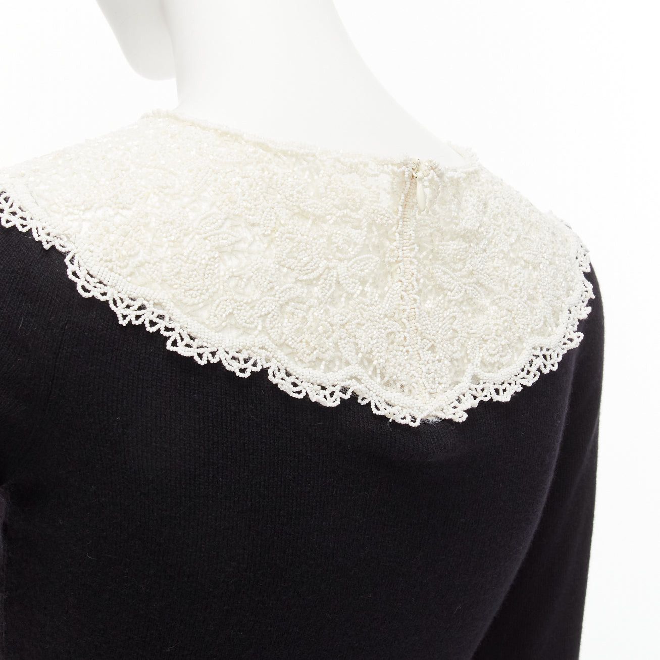 Valentino VALENTINO black cream beaded lace collar virgin wool cashmere crop sweater XS Size S / US 4 / IT 40 - 7 Thumbnail
