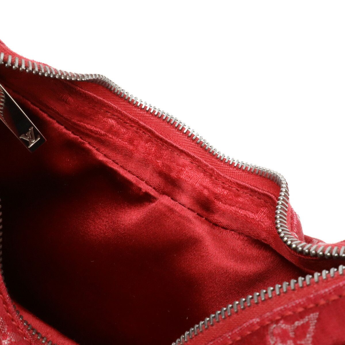 Louis Vuitton Louis Vuitton Louis Vuitton Monogram Satin Little Boulogne Pouch M92351 Canvas Handbag M92351 DUTY FREE for USA Size ONE SIZE - 7 Thumbnail