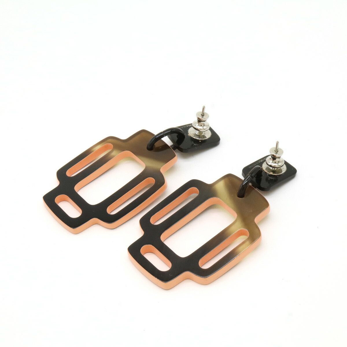 Hermes Hermes Hermes Buffalo Horn Rhythm Earrings Multicolor/Salmon Pink Natural Material Earrings DUTY FREE for USA Size ONE SIZE - 3 Thumbnail