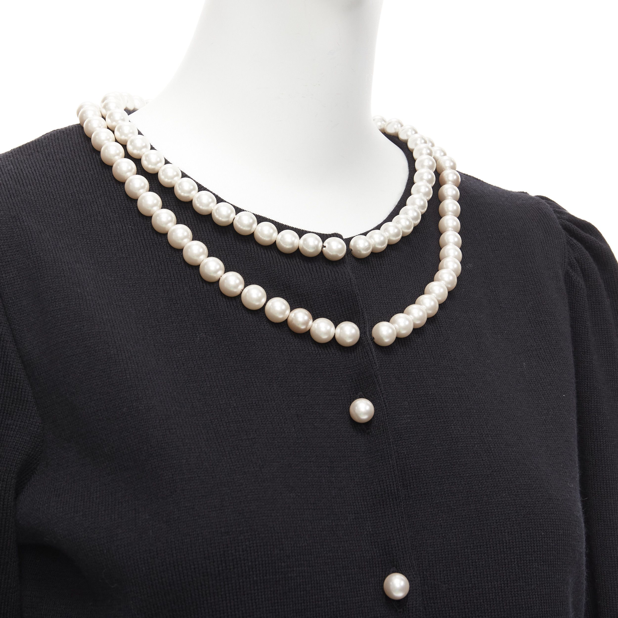 Moschino MOSCHINO pearl necklace collar black soft knit preppy cardigan IT40 S Size S / US 4 / IT 40 - 2 Thumbnail