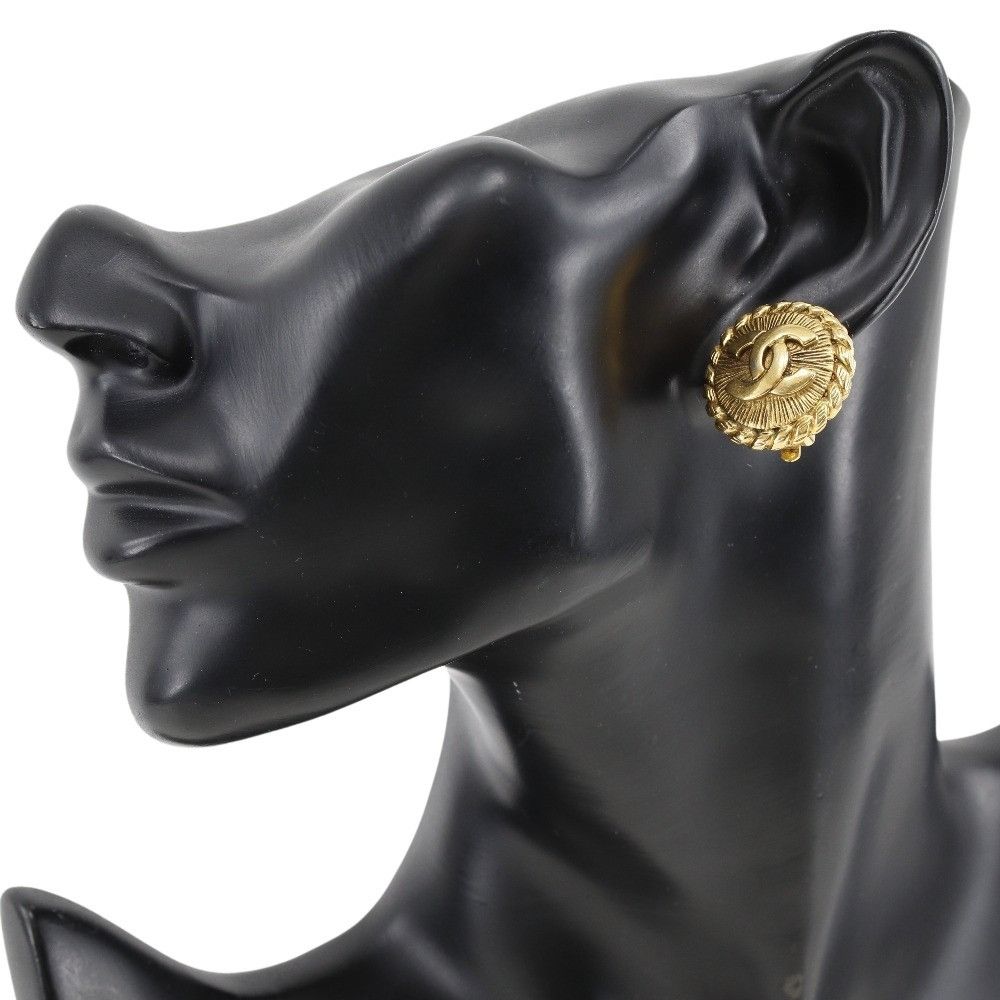 Chanel Chanel Chanel Coco Mark Earrings Metal Earrings DUTY FREE for USA Size ONE SIZE - 2 Thumbnail