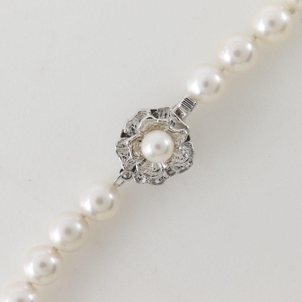Other Other Pearl Silver Necklace Metal Necklace DUTY FREE for USA Size ONE SIZE - 4 Thumbnail