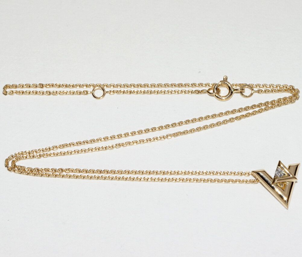 Louis Vuitton Louis Vuitton Louis Vuitton K18YG LV Volt One Pendant Necklace Q93805 Crocodile skin Necklace Q93805 DUTY FREE for USA Size ONE SIZE - 3 Thumbnail