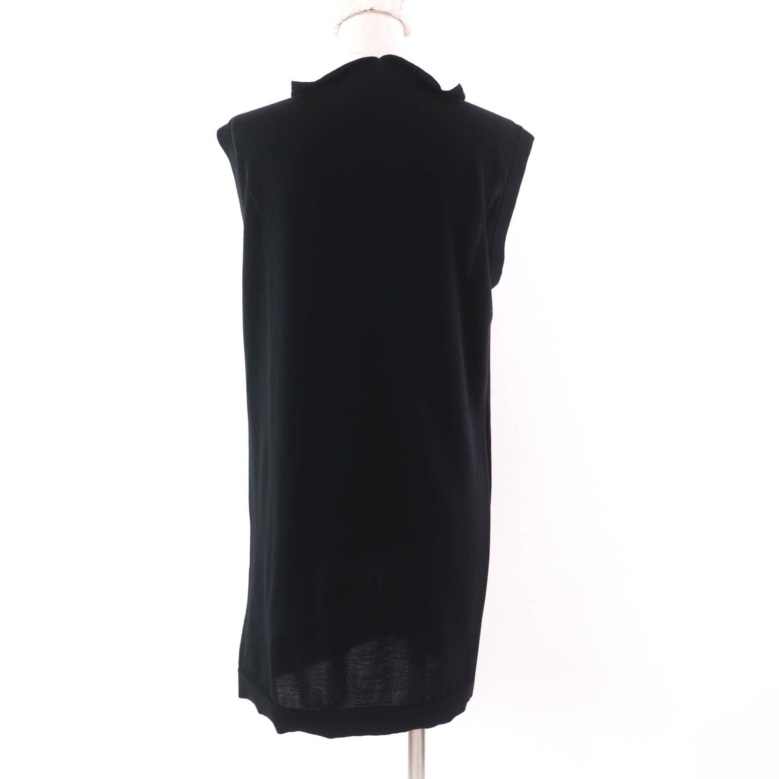 Louis Vuitton Louis Vuitton Louis Vuitton Sleeveless Knit Monogram Flower Tag Wool Dress Others Tops DUTY FREE for USA Size ONE SIZE - 3 Thumbnail