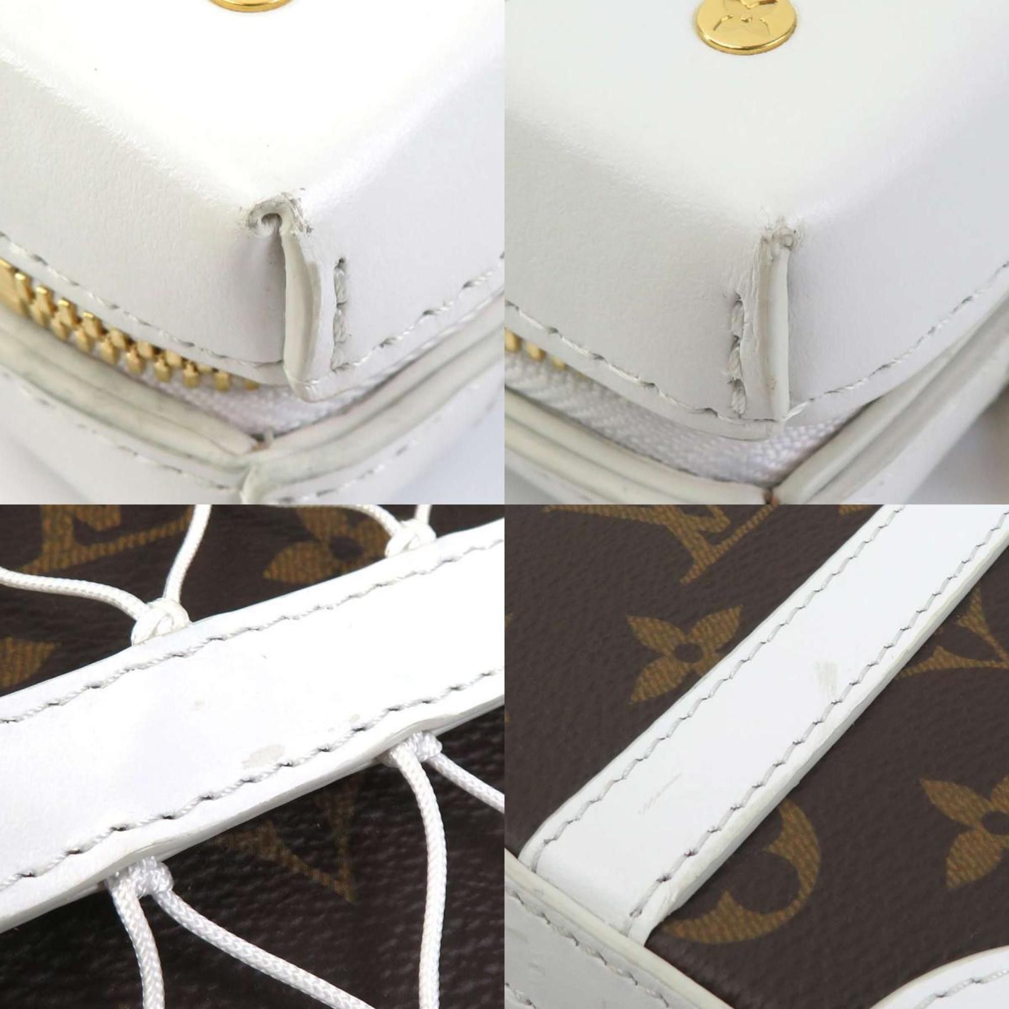 Louis Vuitton Louis Vuitton LV x NBA Monogram Soft Trunk Phone Box Body Bag in Canvas, Brown and White, Men's, M80102 90195a Size ONE SIZE - 3 Thumbnail