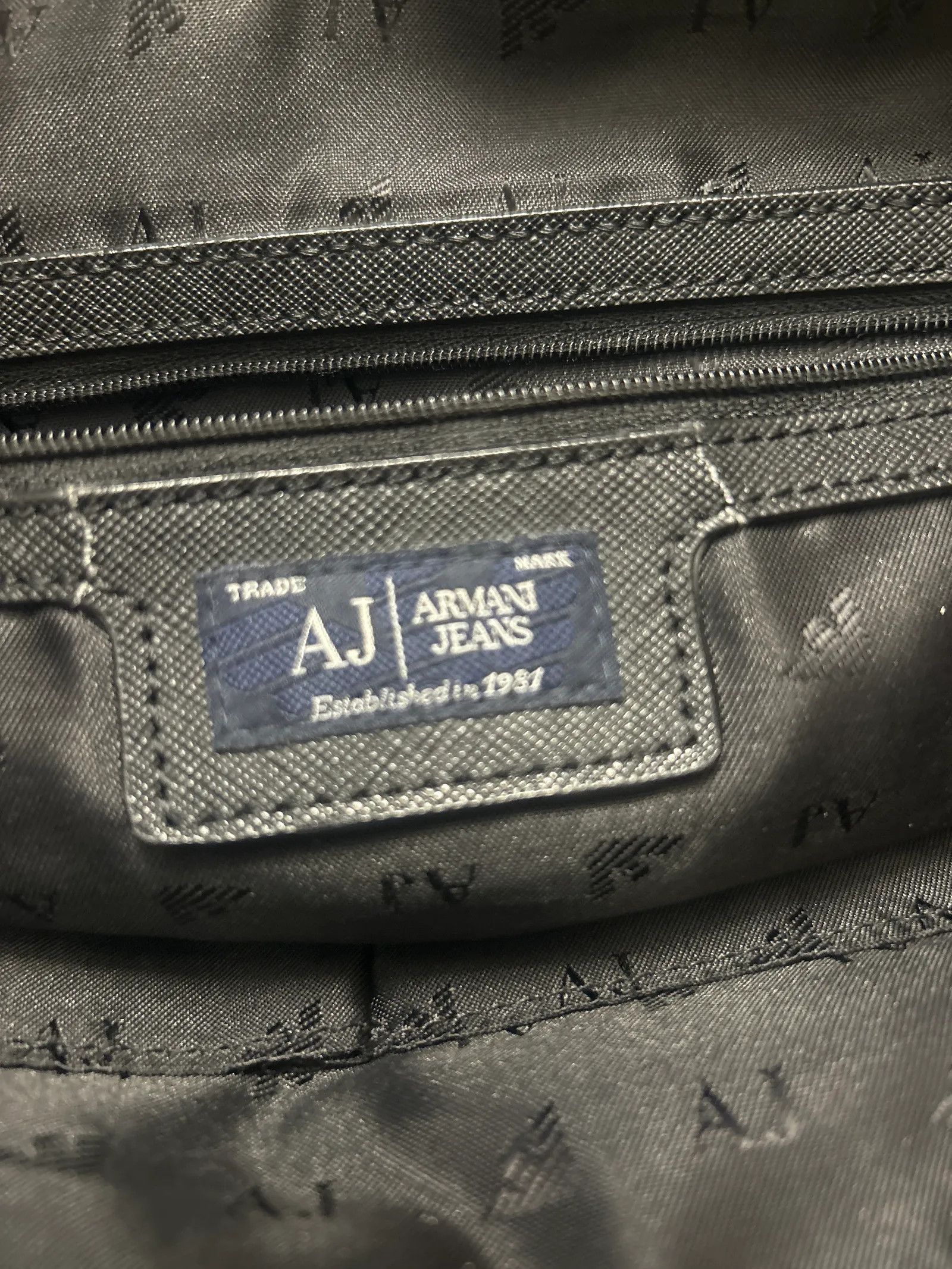 Armani Armani Bucket Bag Size ONE SIZE - 2 Thumbnail