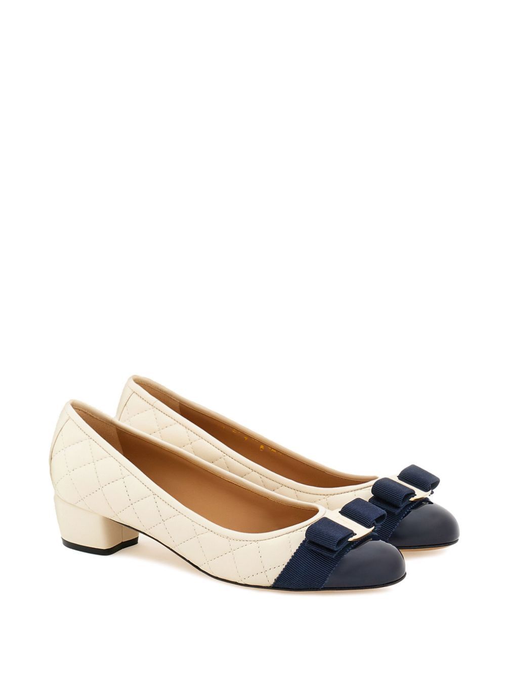 Salvatore Ferragamo Ferragamo Quilted Vara Pumps SIZE 8 Size ONE SIZE - 2 Thumbnail