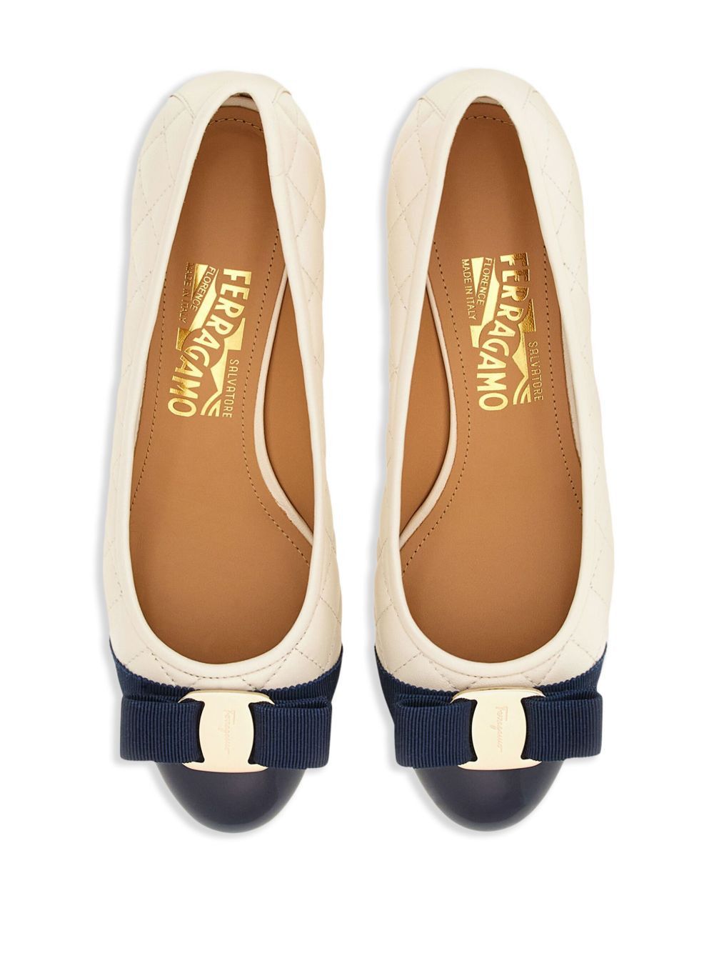 Salvatore Ferragamo Ferragamo Quilted Vara Pumps SIZE 10 Size ONE SIZE - 3 Thumbnail