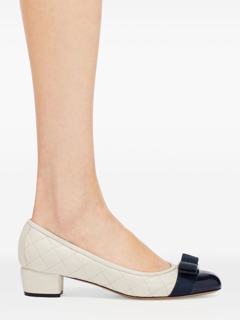 Salvatore Ferragamo Ferragamo Quilted Vara Pumps SIZE 10 Size ONE SIZE - 4 Thumbnail