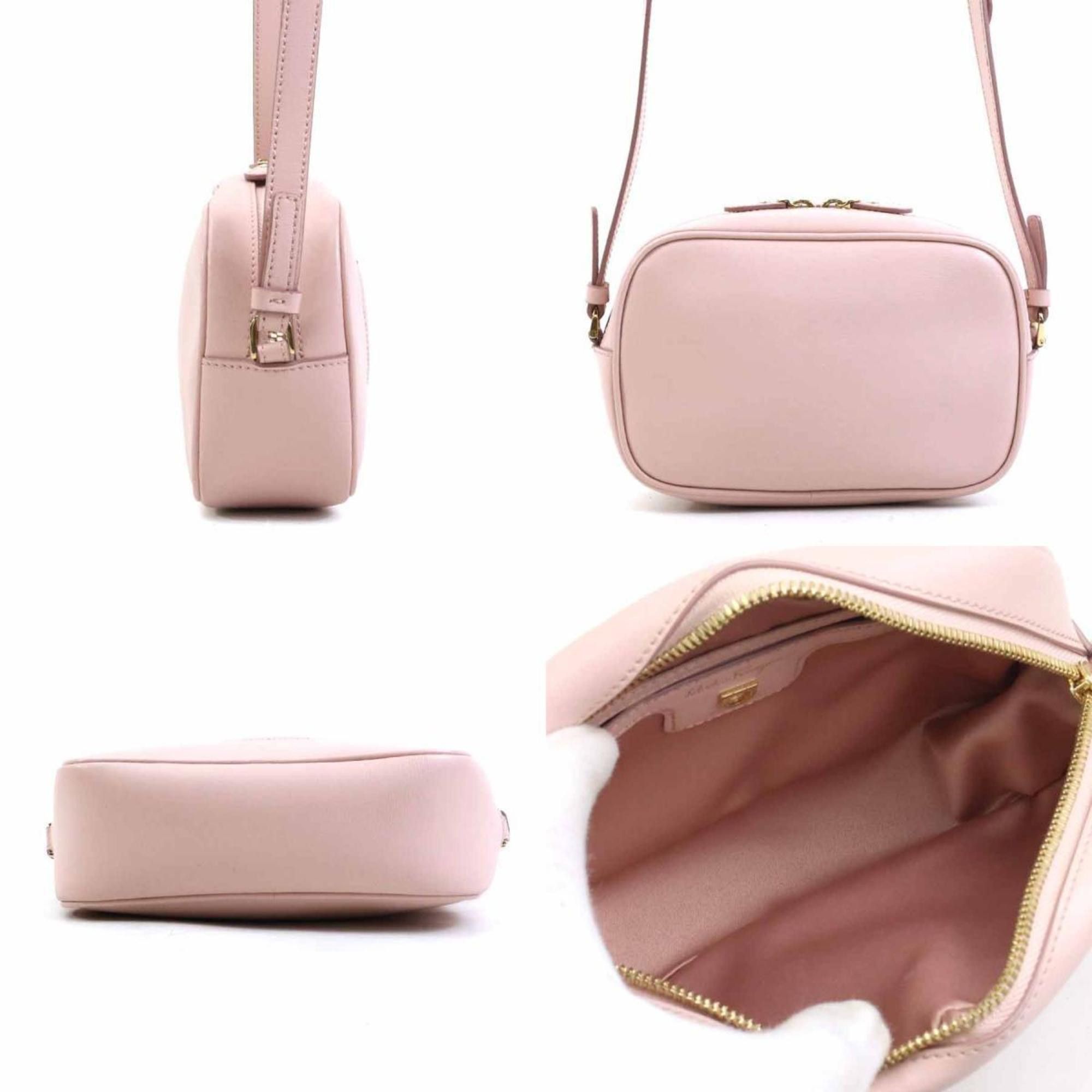 Salvatore Ferragamo Salvatore Ferragamo Gancini Leather Shoulder Bag in Light Pink for Women (r10824n) Size ONE SIZE - 2 Thumbnail