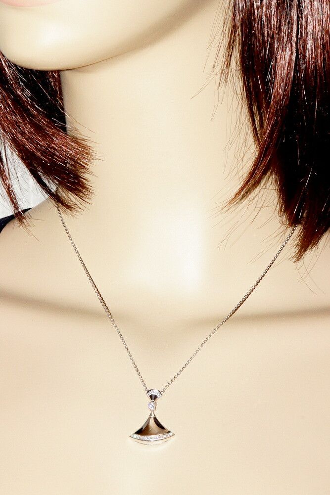 Bvlgari Bvlgari Bvlgari 18K White Gold Diva's Dream Pendant Necklace Metal Necklace DUTY FREE for USA Size ONE SIZE - 2 Thumbnail