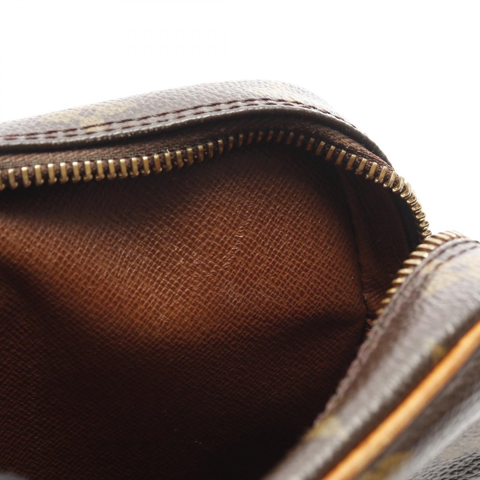 Louis Vuitton Louis Vuitton Louis Vuitton Danube Monogram Coated Canvas Shoulder Bag Canvas Shoulder Bag M45266 DUTY FREE for USA Size ONE SIZE - 10 Thumbnail