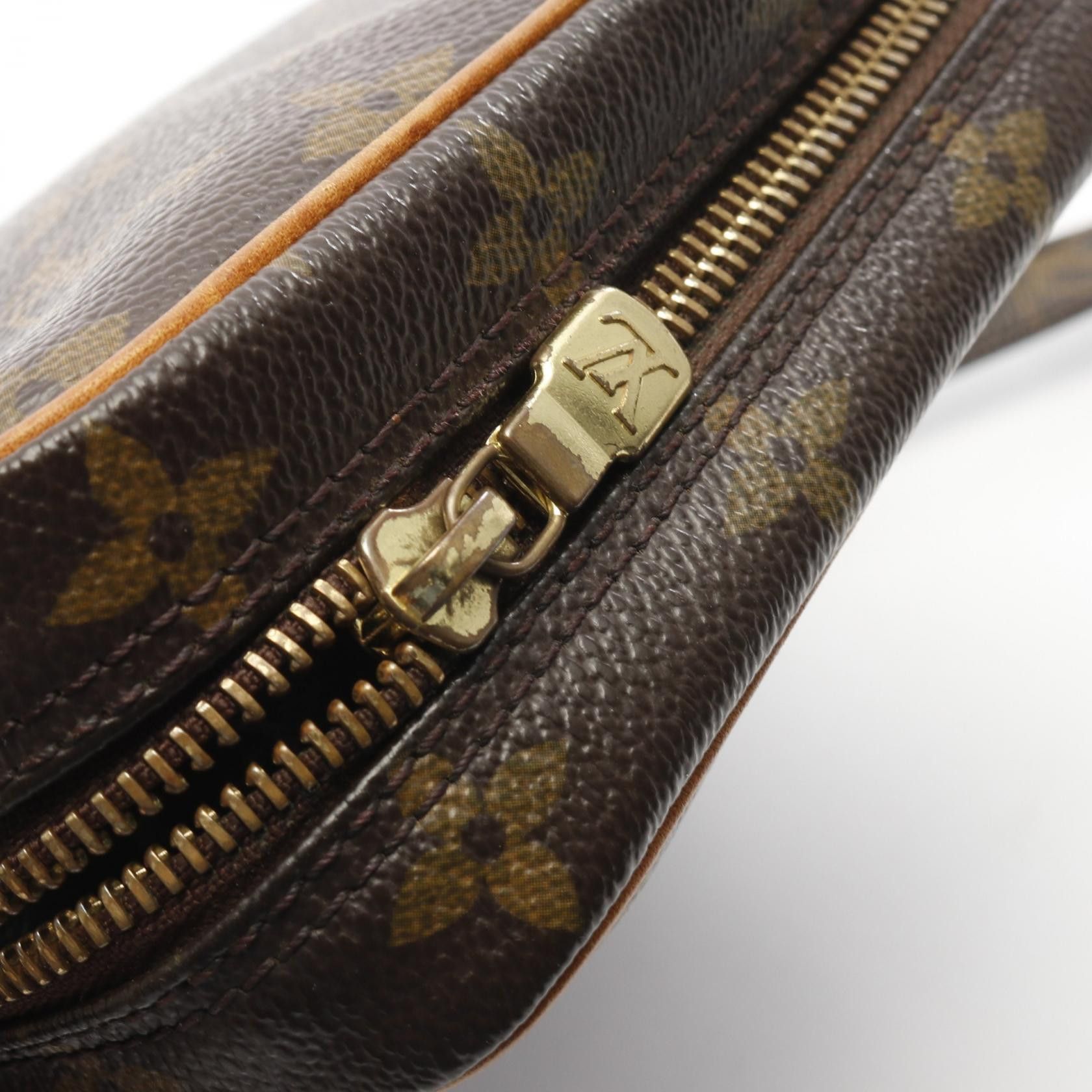 Louis Vuitton Louis Vuitton Louis Vuitton Danube Monogram Coated Canvas Shoulder Bag Canvas Shoulder Bag M45266 DUTY FREE for USA Size ONE SIZE - 8 Thumbnail