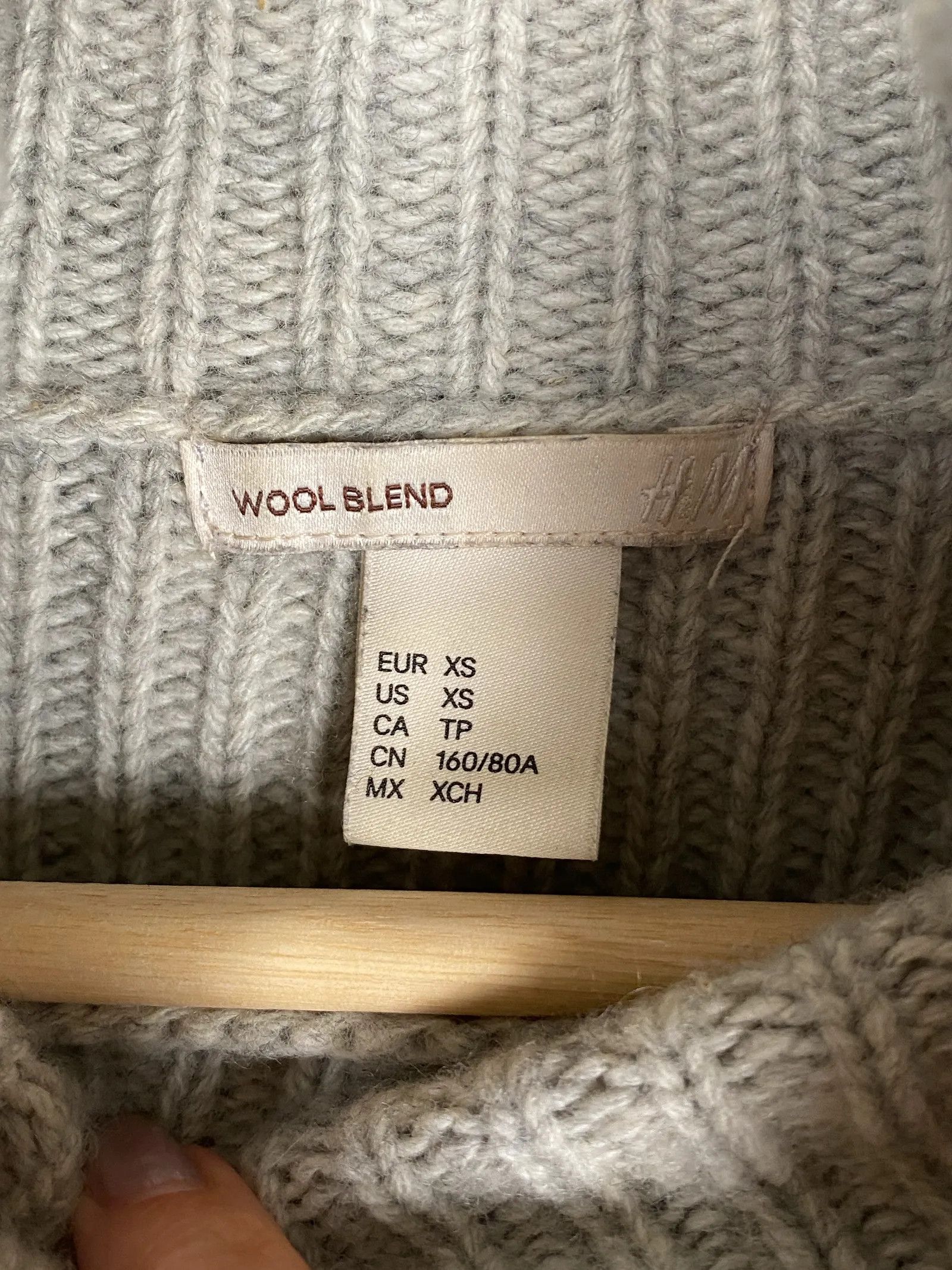H&M H&M Polo knit Size XS / US 0-2 / IT 36-38 - 2 Thumbnail