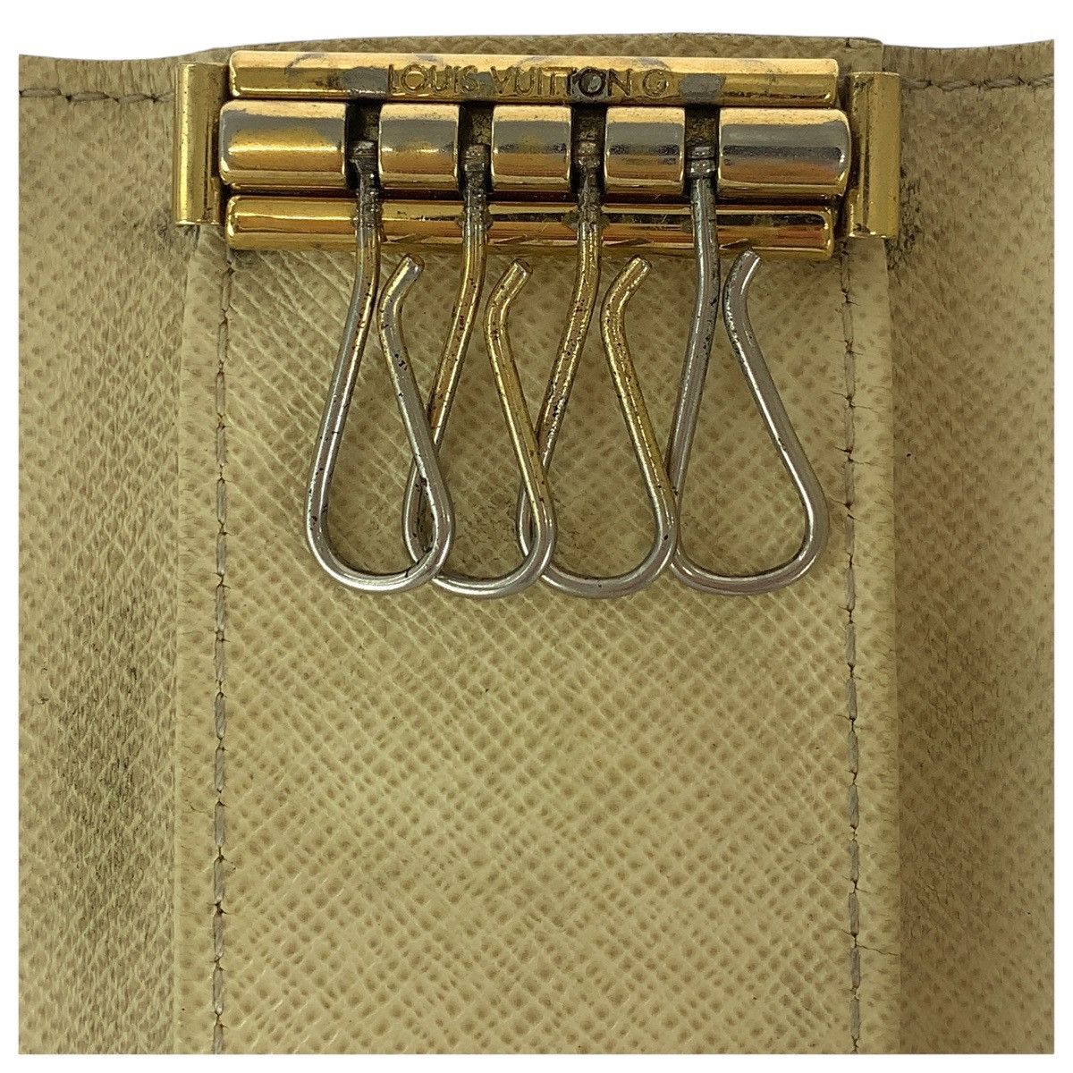 Louis Vuitton Louis Vuitton Louis Vuitton Multicles 4 Damier Azur Key Case Canvas Key case N60386 DUTY FREE for USA Size ONE SIZE - 8 Thumbnail