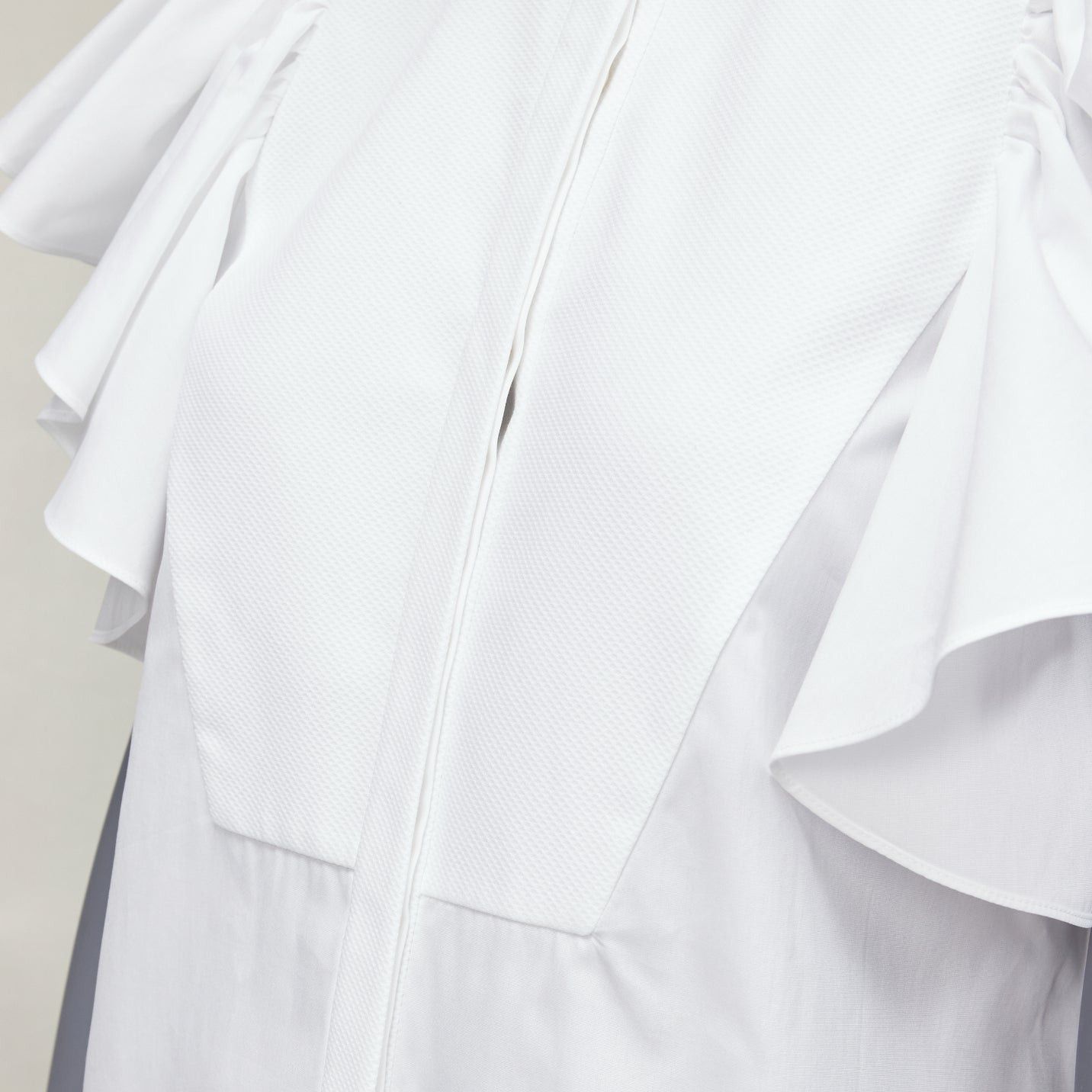 Alexander McQueen ALEXANDER MCQUEEN white cotton frill sleeve mandarin neck tunic shirt IT38 XS Size XS / US 0-2 / IT 36-38 - 2 Thumbnail