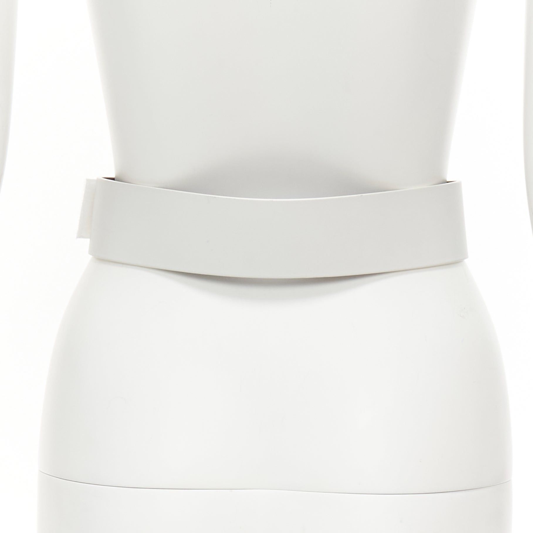 Chanel CHANEL B17S white smooth leather silver logo magic tape wide belt 70cm Size ONE SIZE - 5 Thumbnail