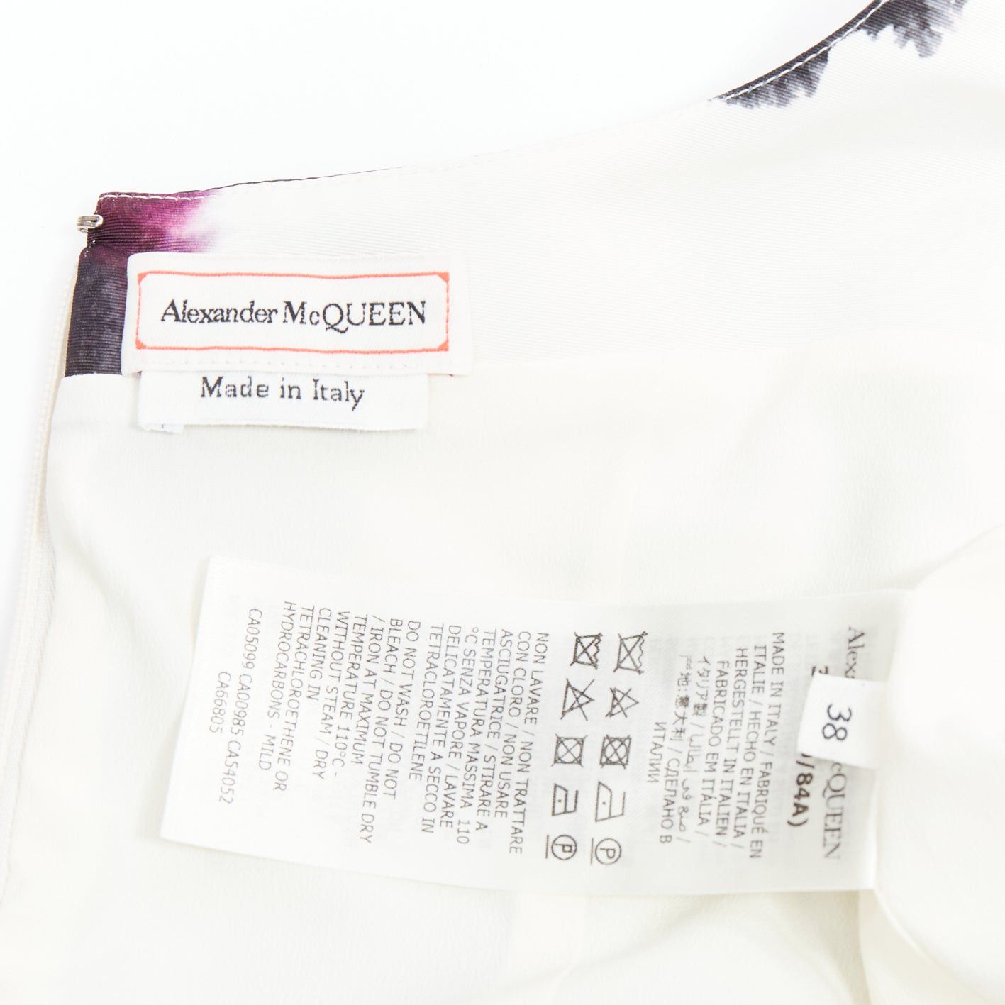 Alexander McQueen ALEXANDER MCQUEEN 2022 purple watercolor Graffiti print flared short dress IT38 XS Size XS / US 0-2 / IT 36-38 - 8 Thumbnail