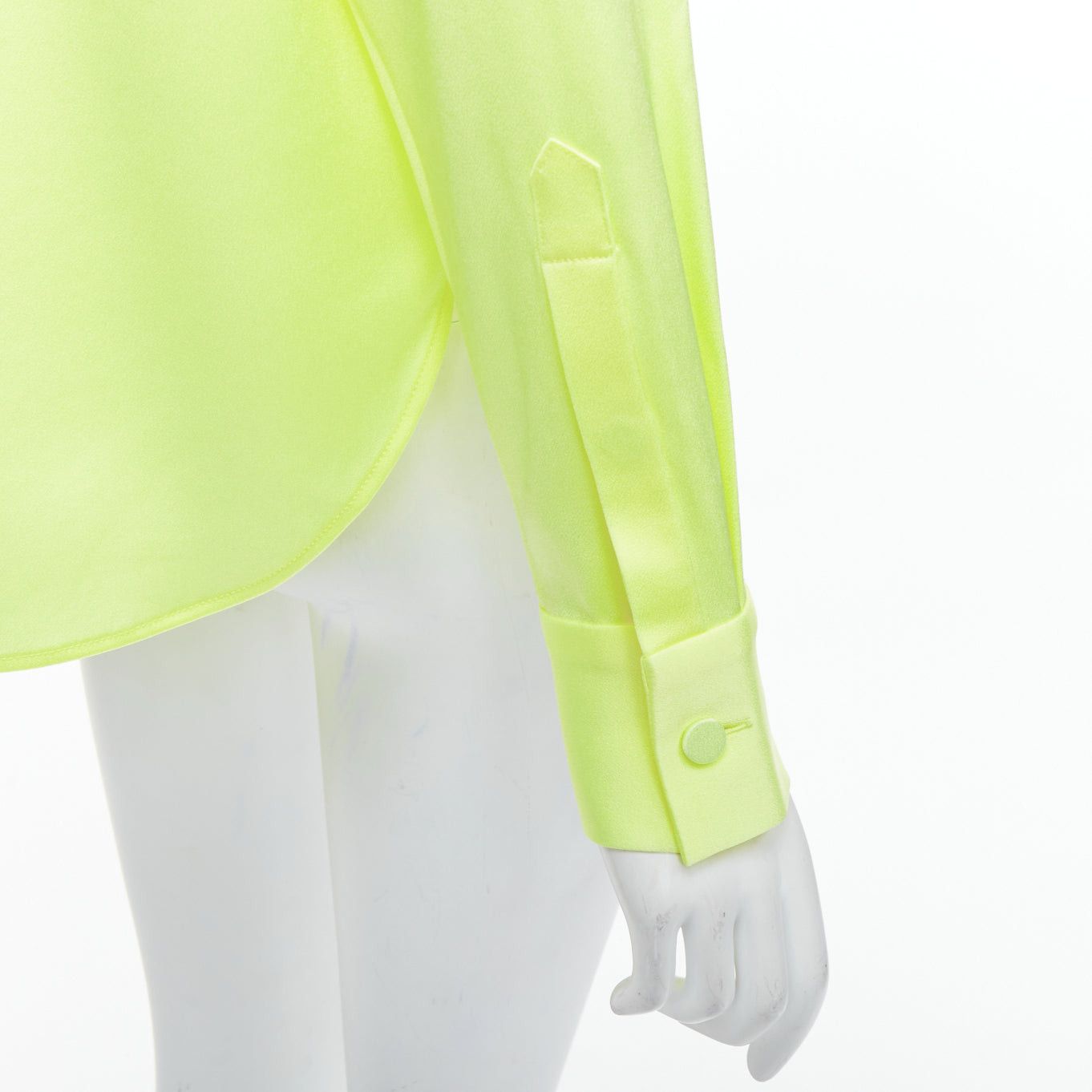 Alex Perry ALEX PERRY neon yellow padded shoulder button down overshirt UK8 S Size S / US 4 / IT 40 - 8 Thumbnail
