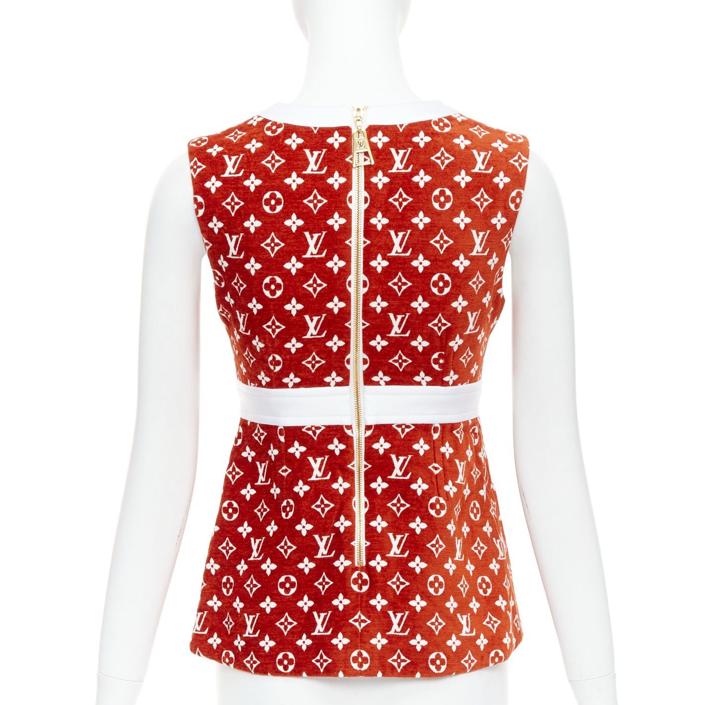 Louis Vuitton LOUIS VUITTON 2022 red white LV monogram gold back zip peplum top FR34 XS Size XS / US 0-2 / IT 36-38 - 5 Thumbnail