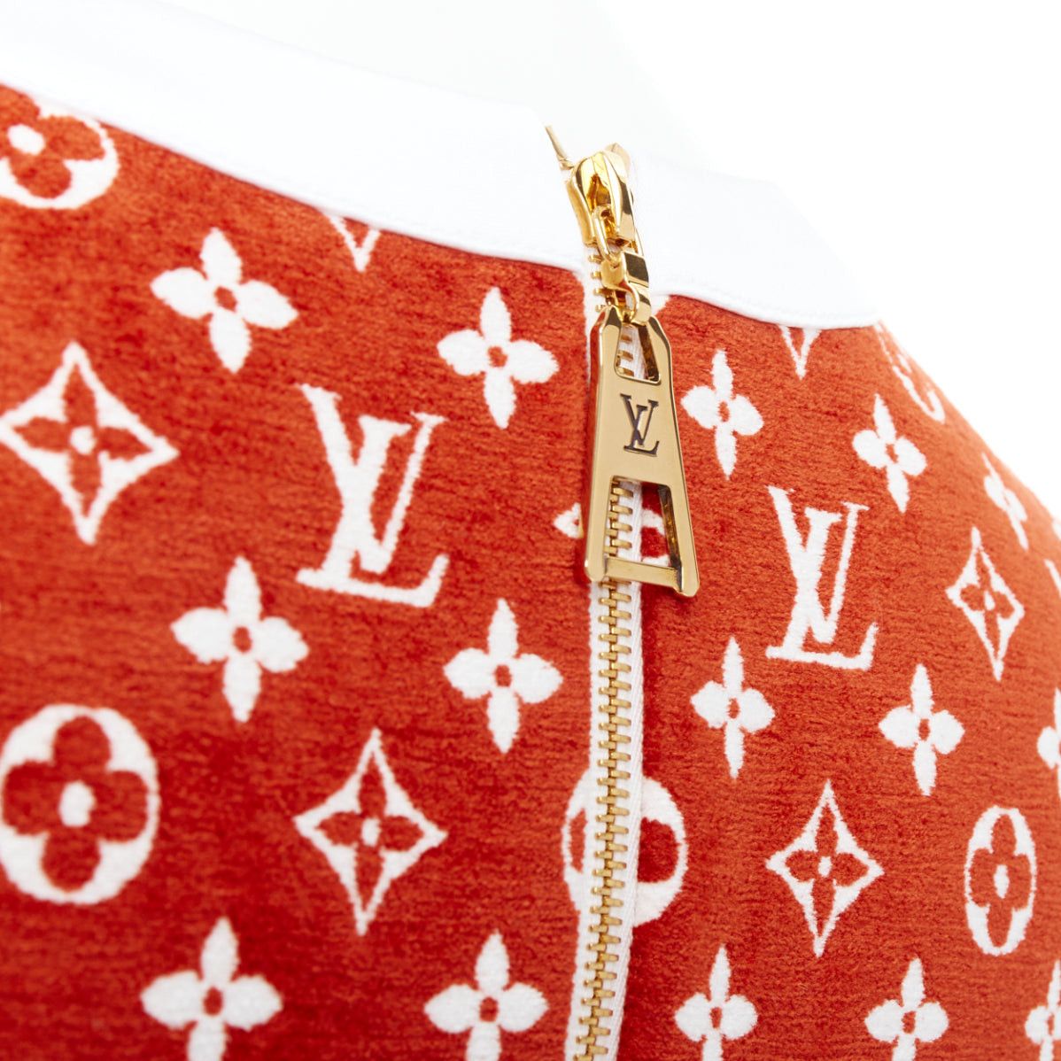 Louis Vuitton LOUIS VUITTON 2022 red white LV monogram gold back zip peplum top FR34 XS Size XS / US 0-2 / IT 36-38 - 2 Thumbnail