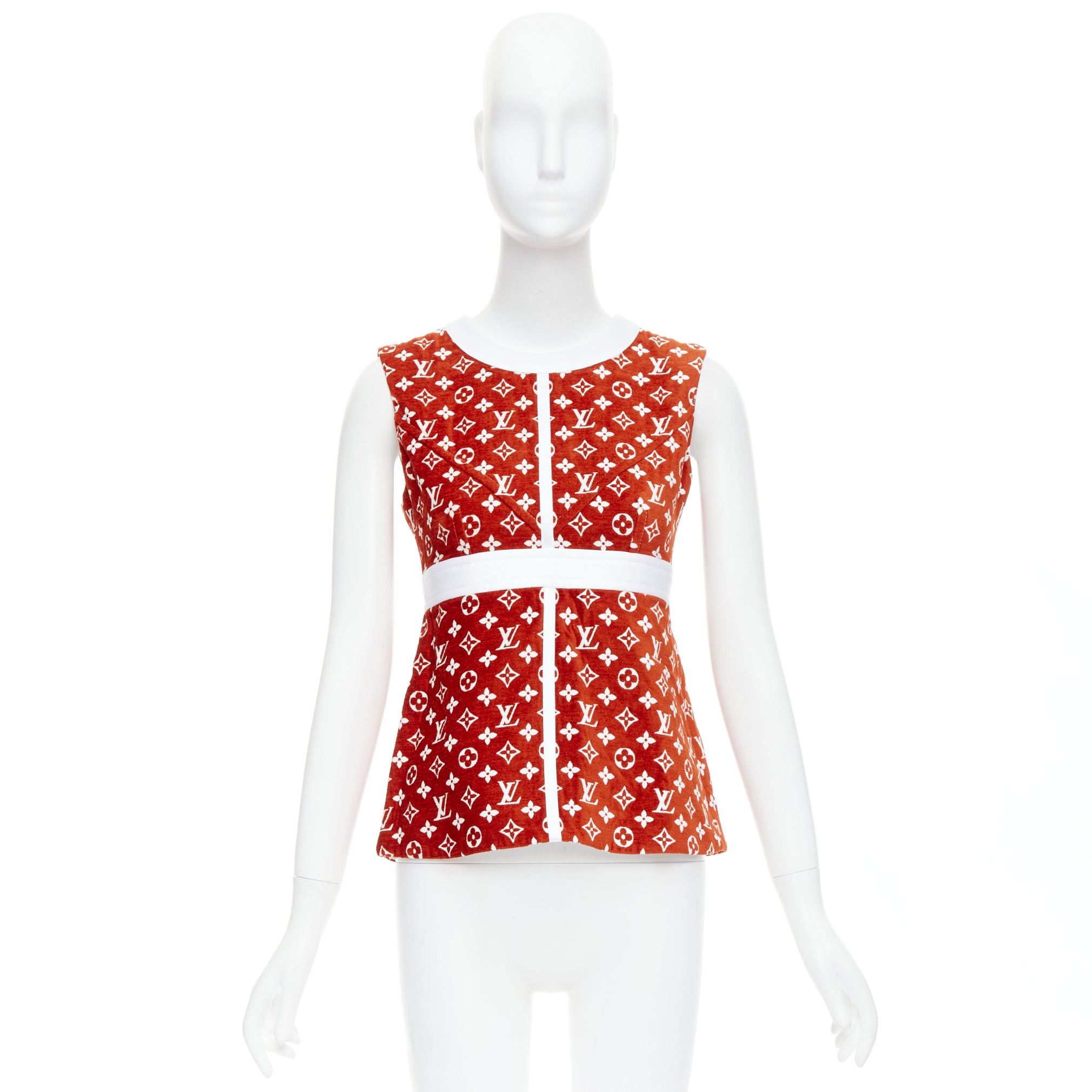 Louis Vuitton LOUIS VUITTON 2022 red white LV monogram gold back zip peplum top FR34 XS Size XS / US 0-2 / IT 36-38 - 9 Thumbnail