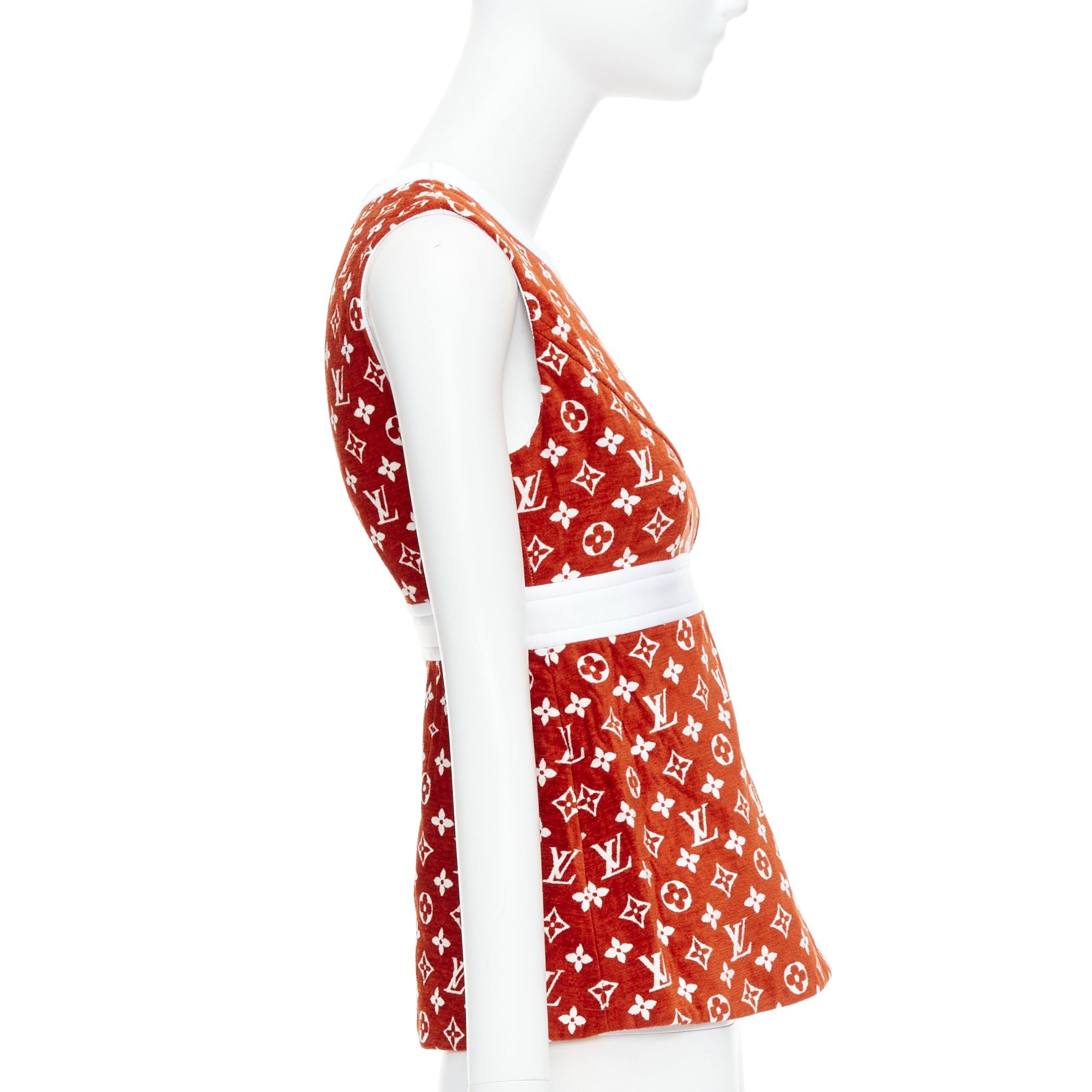 Louis Vuitton LOUIS VUITTON 2022 red white LV monogram gold back zip peplum top FR34 XS Size XS / US 0-2 / IT 36-38 - 4 Thumbnail