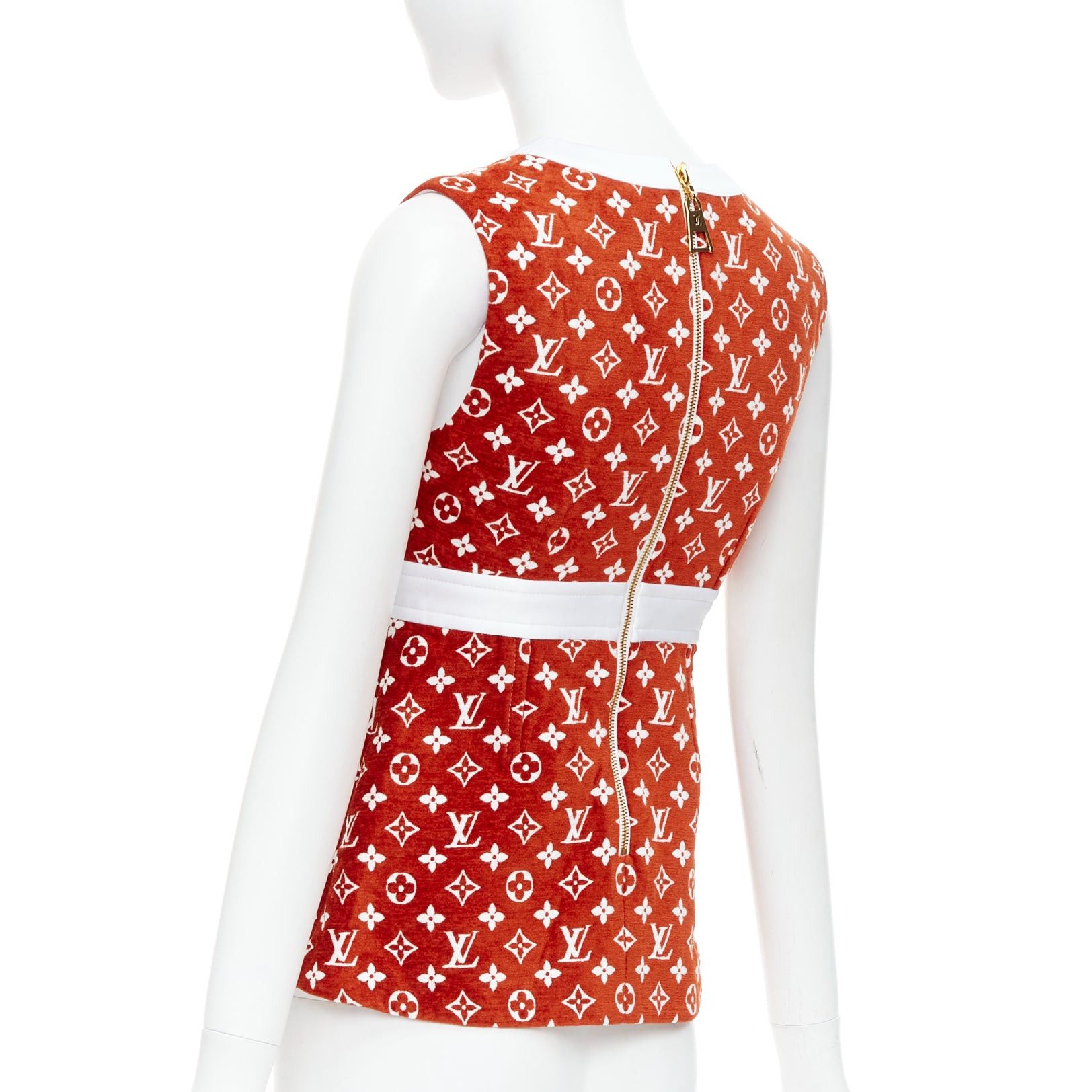 Louis Vuitton LOUIS VUITTON 2022 red white LV monogram gold back zip peplum top FR34 XS Size XS / US 0-2 / IT 36-38 - 6 Thumbnail