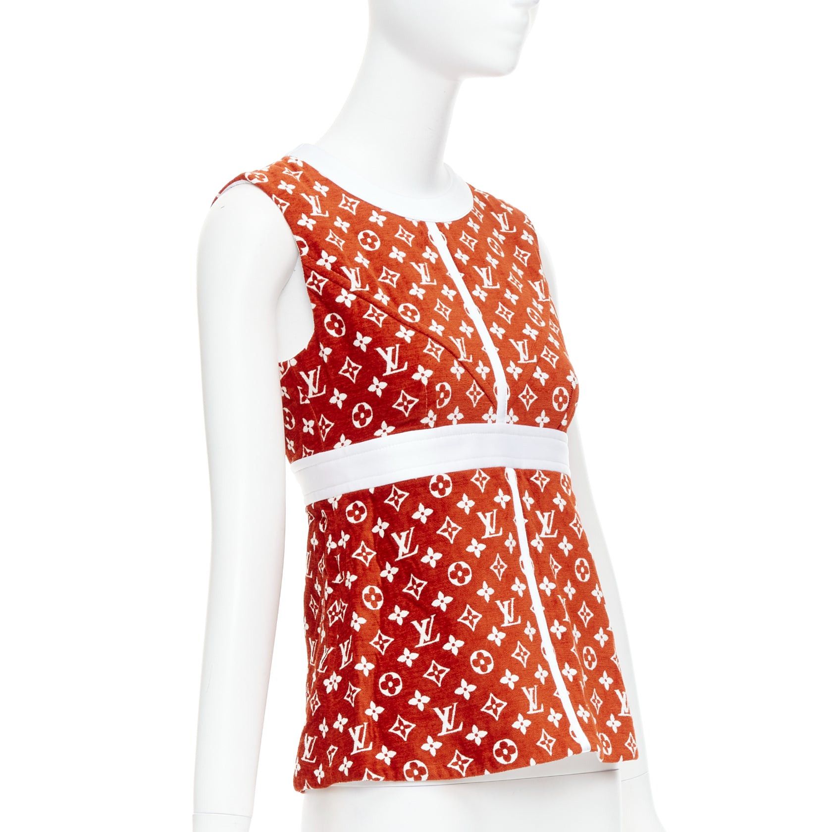 Louis Vuitton LOUIS VUITTON 2022 red white LV monogram gold back zip peplum top FR34 XS Size XS / US 0-2 / IT 36-38 - 3 Thumbnail