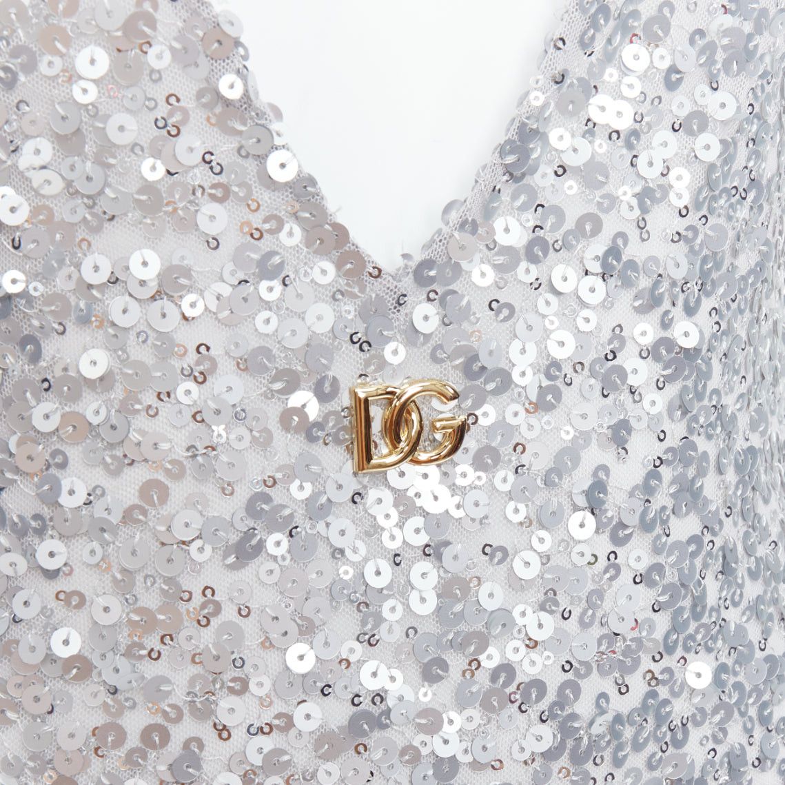 Dolce & Gabbana DOLCE GABBANA 2022 Runway silver sequins DG charm plunge neck top IT36 XXS Size XS / US 0-2 / IT 36-38 - 2 Thumbnail