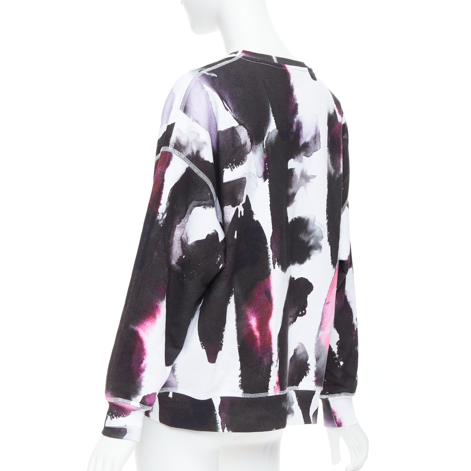 Alexander McQueen ALEXANDER MCQUEEN 2022 logo watercolor print long sleeve crew sweater IT38 XS Size XS / US 0-2 / IT 36-38 - 6 Thumbnail