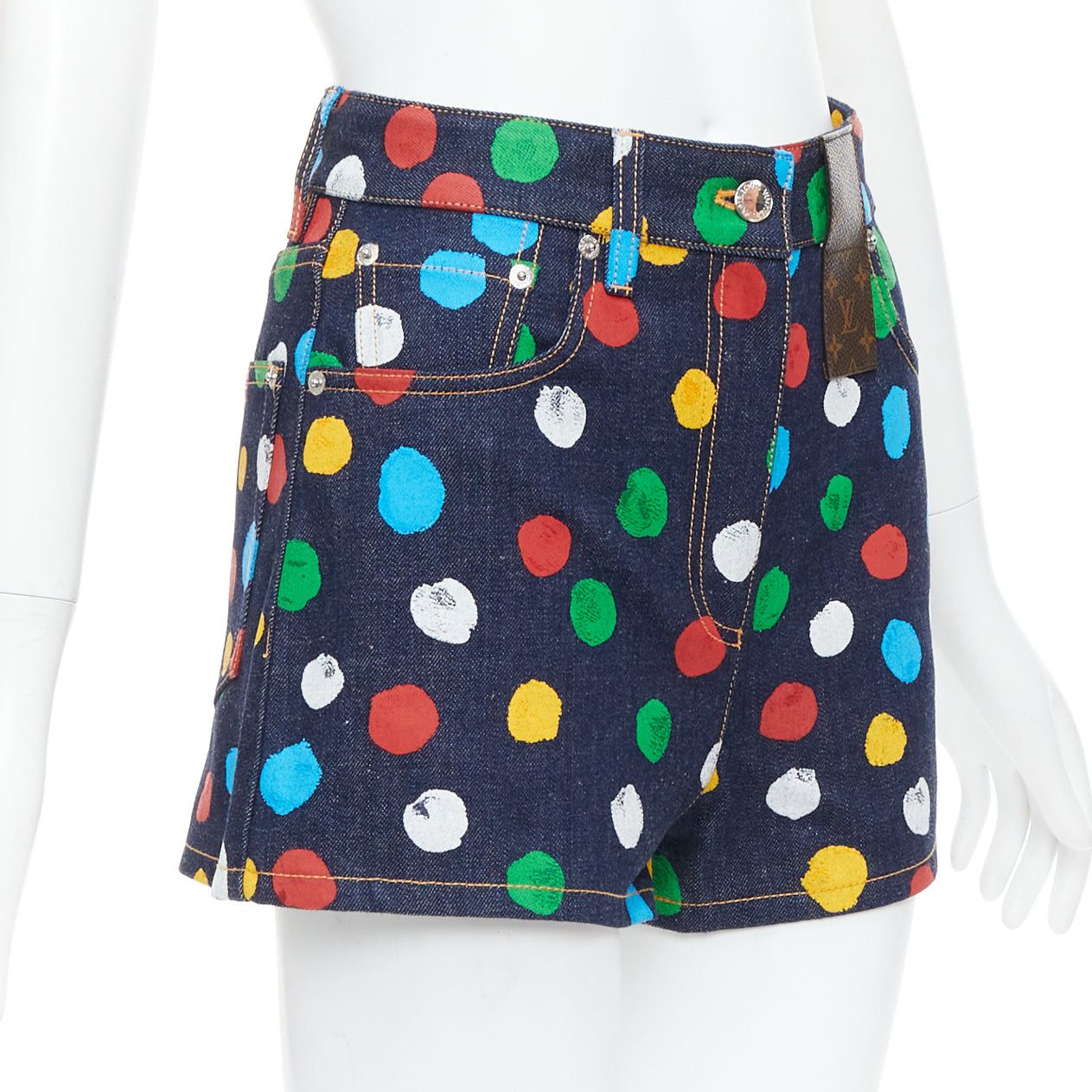 Louis Vuitton LOUIS VUITTON Yayoi Kusama Painted Dots logo patch denim shorts FR34 XS Size 26" / US 2 / IT 38 - 3 Thumbnail