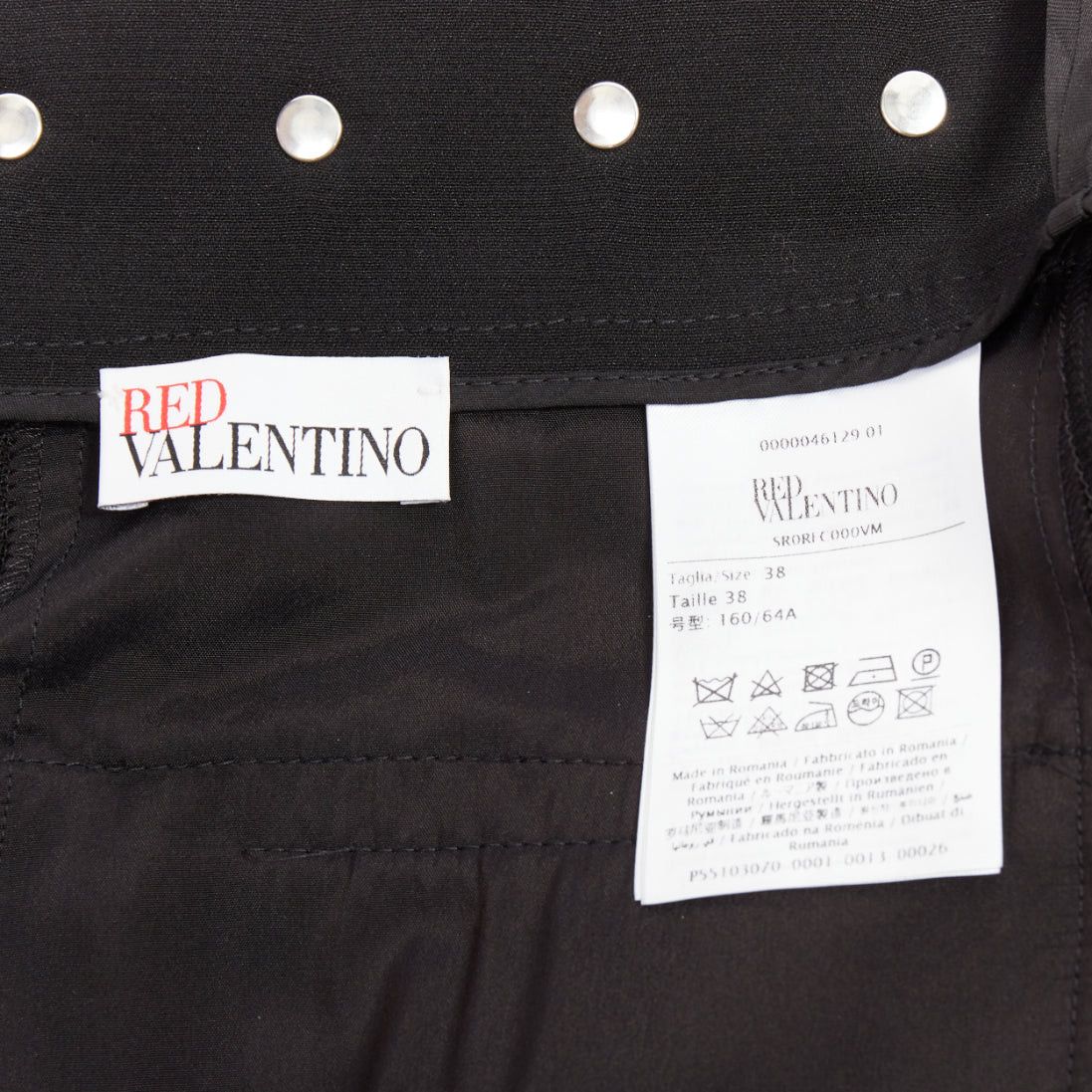 RED Valentino RED VALENTINO silver studded floral laser applique black shorts IT38 XS Size 26" / US 2 / IT 38 - 8 Thumbnail