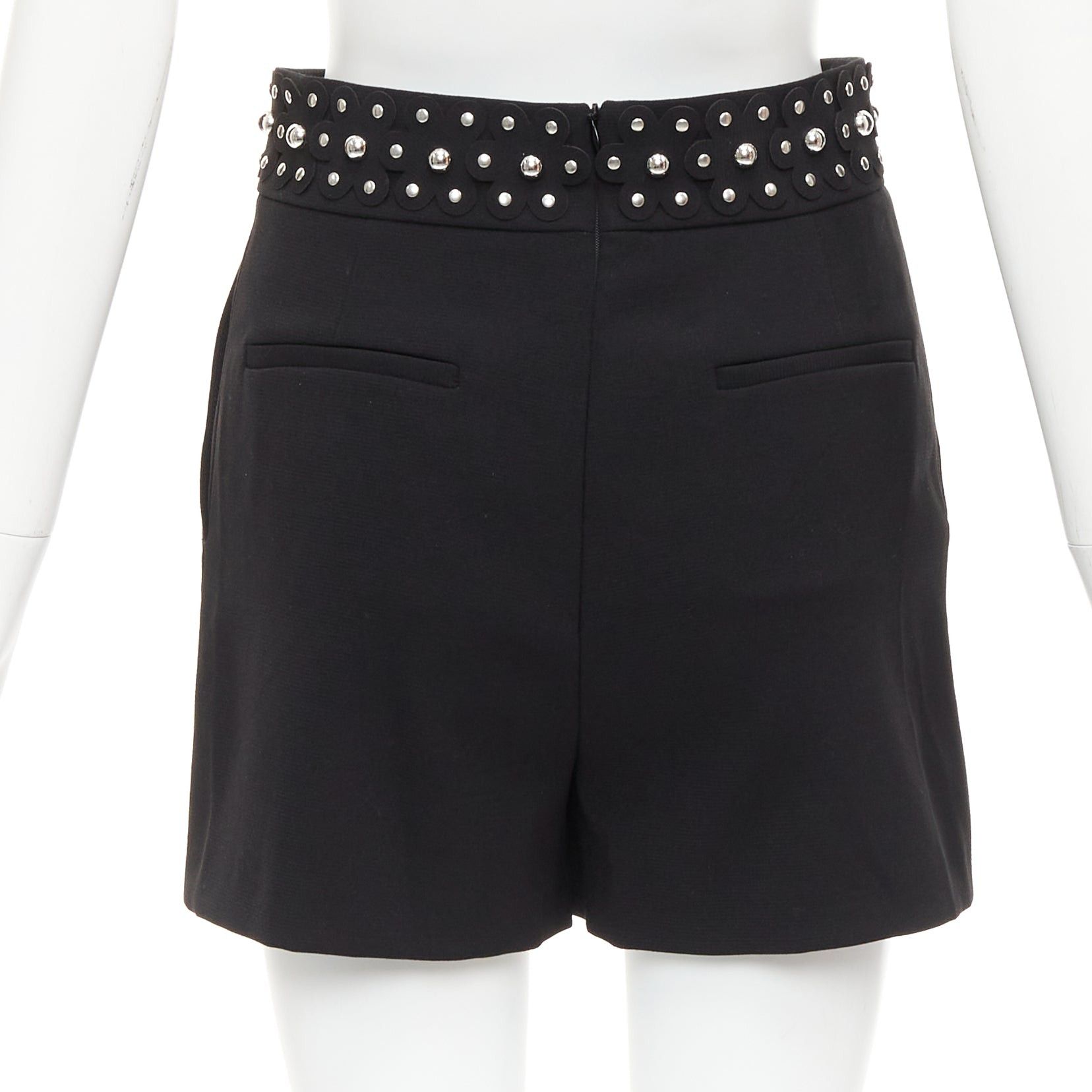 RED Valentino RED VALENTINO silver studded floral laser applique black shorts IT38 XS Size 26" / US 2 / IT 38 - 5 Thumbnail