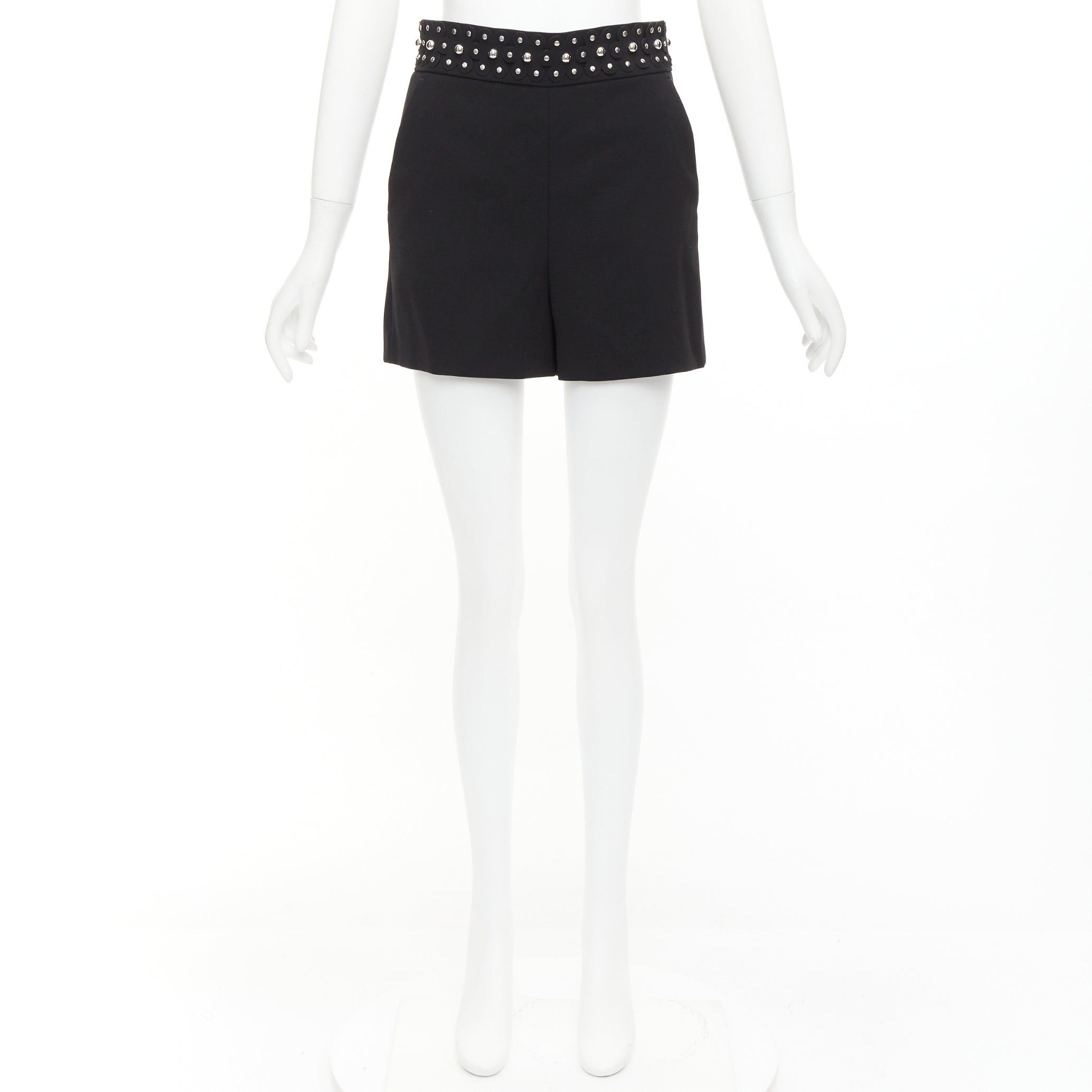 RED Valentino RED VALENTINO silver studded floral laser applique black shorts IT38 XS Size 26" / US 2 / IT 38 - 9 Thumbnail
