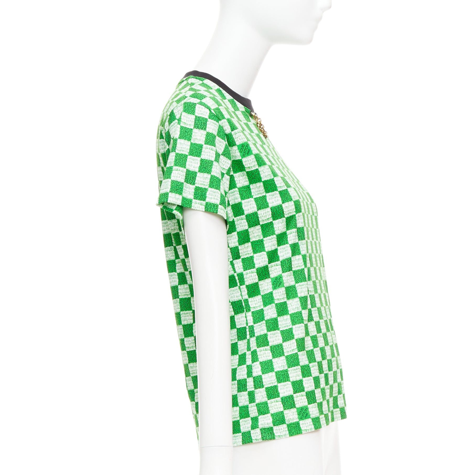 Louis Vuitton LOUIS VUITTON Damier green white cotton LV print chain detail tshirt XS Size S / US 4 / IT 40 - 4 Thumbnail