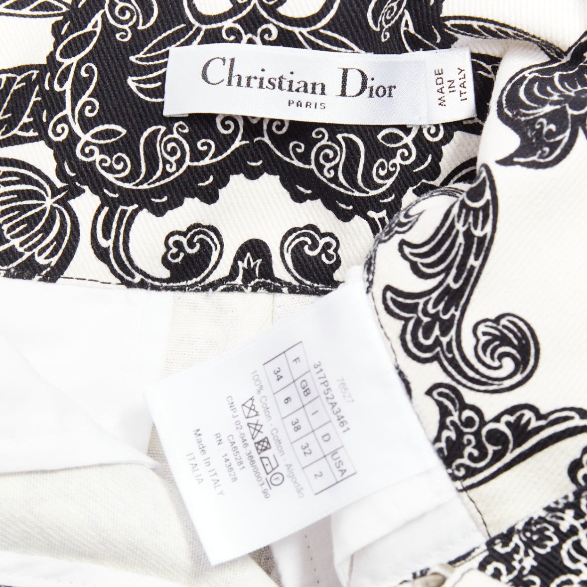 Dior CHRISTIAN DIOR black white cotton handkerchief double belt shorts FR34 XS Size 26" / US 2 / IT 38 - 8 Thumbnail