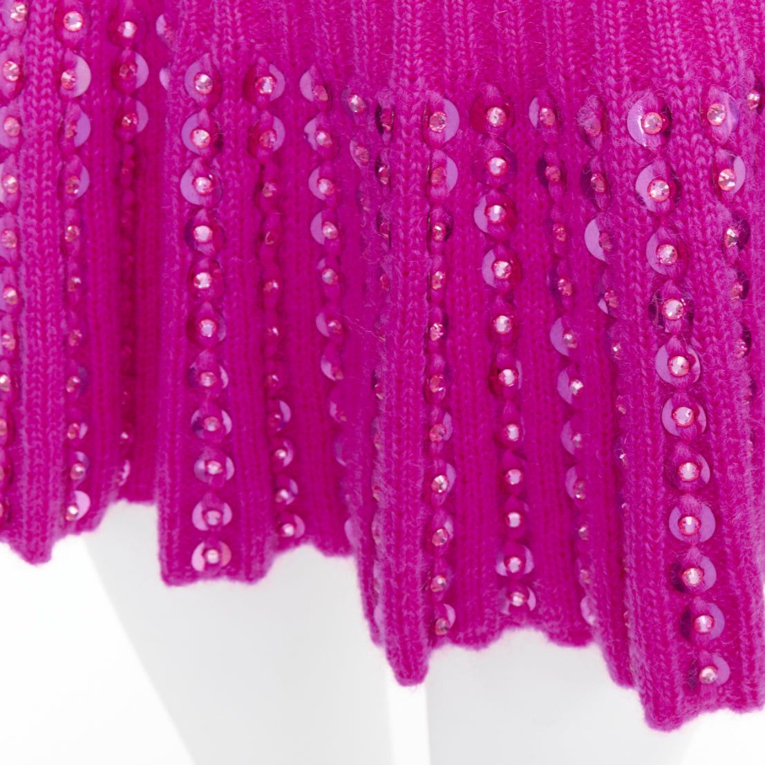 Valentino VALENTINO 2022 Runway PP Pink rhinestone embellished knitted mini flared skirt XS Size 27" / US 4 / IT 40 - 7 Thumbnail
