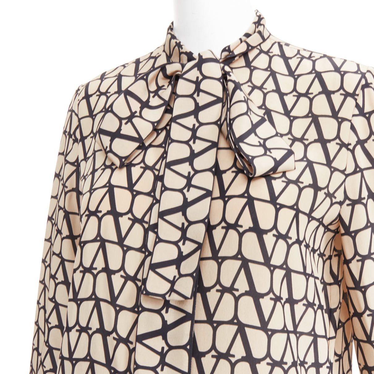 Valentino VALENTINO Iconographe Toile crepe de chine silk print tie blouse IT38 XS Size XS / US 0-2 / IT 36-38 - 2 Thumbnail