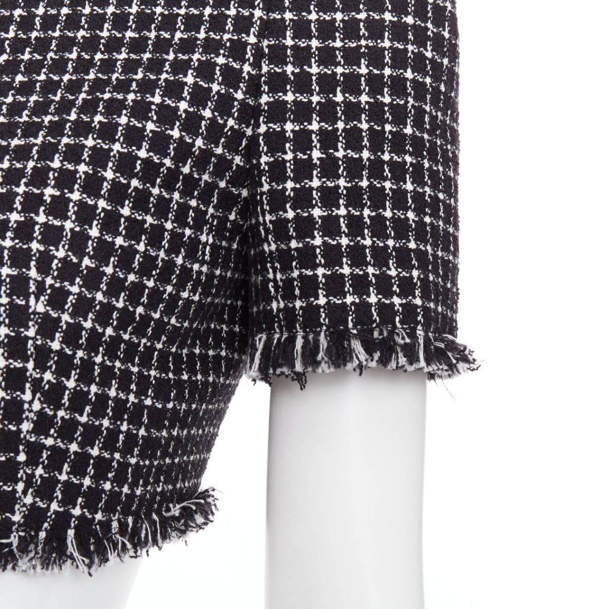 Balmain BALMAIN 2024 black white tweed lionhead buttons cropped jacket FR34 XS Size XS / US 0-2 / IT 36-38 - 8 Thumbnail