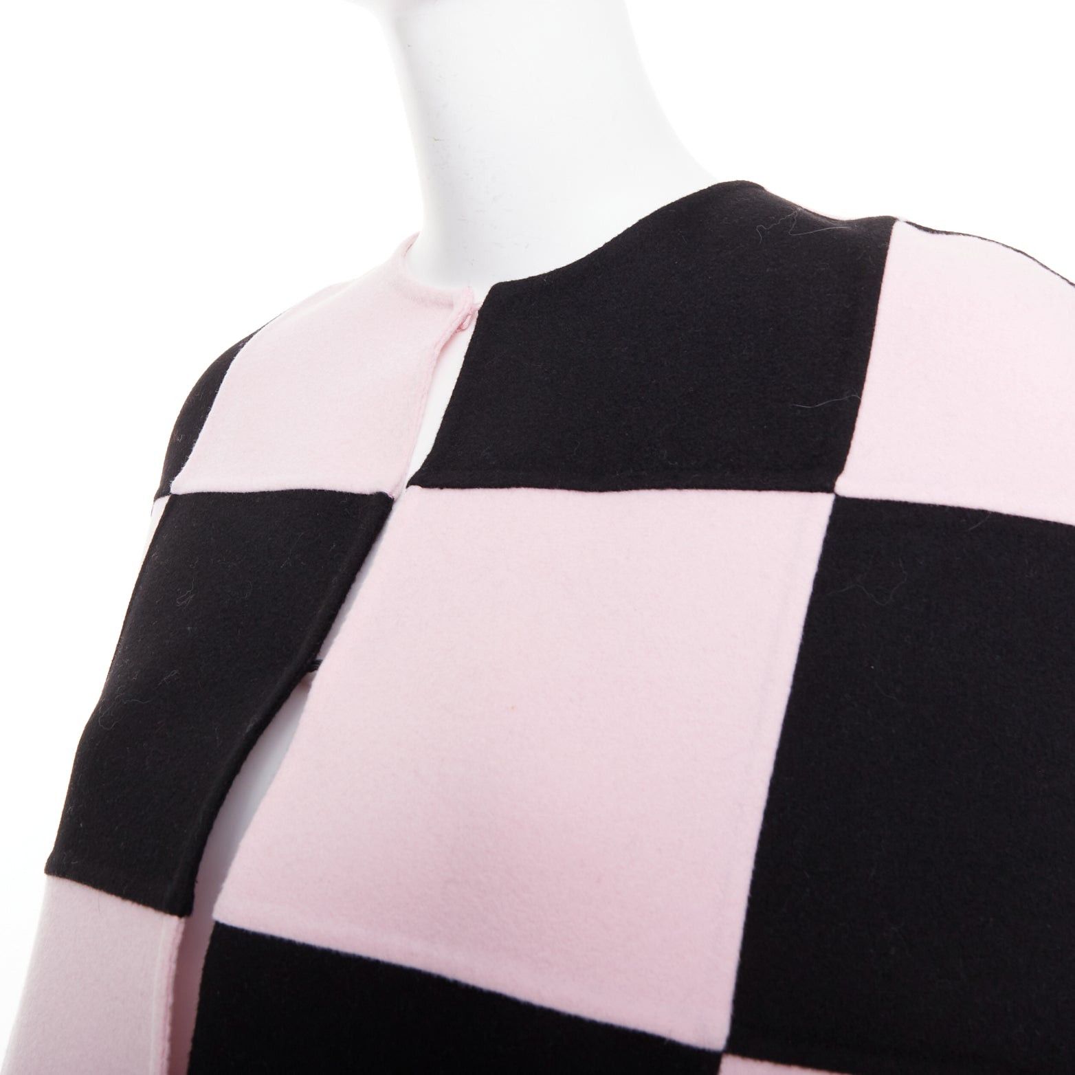 Valentino VALENTINO 2023 black pink checkered wool cashmere cape coat IT36 XXS Size XS / US 0-2 / IT 36-38 - 7 Thumbnail