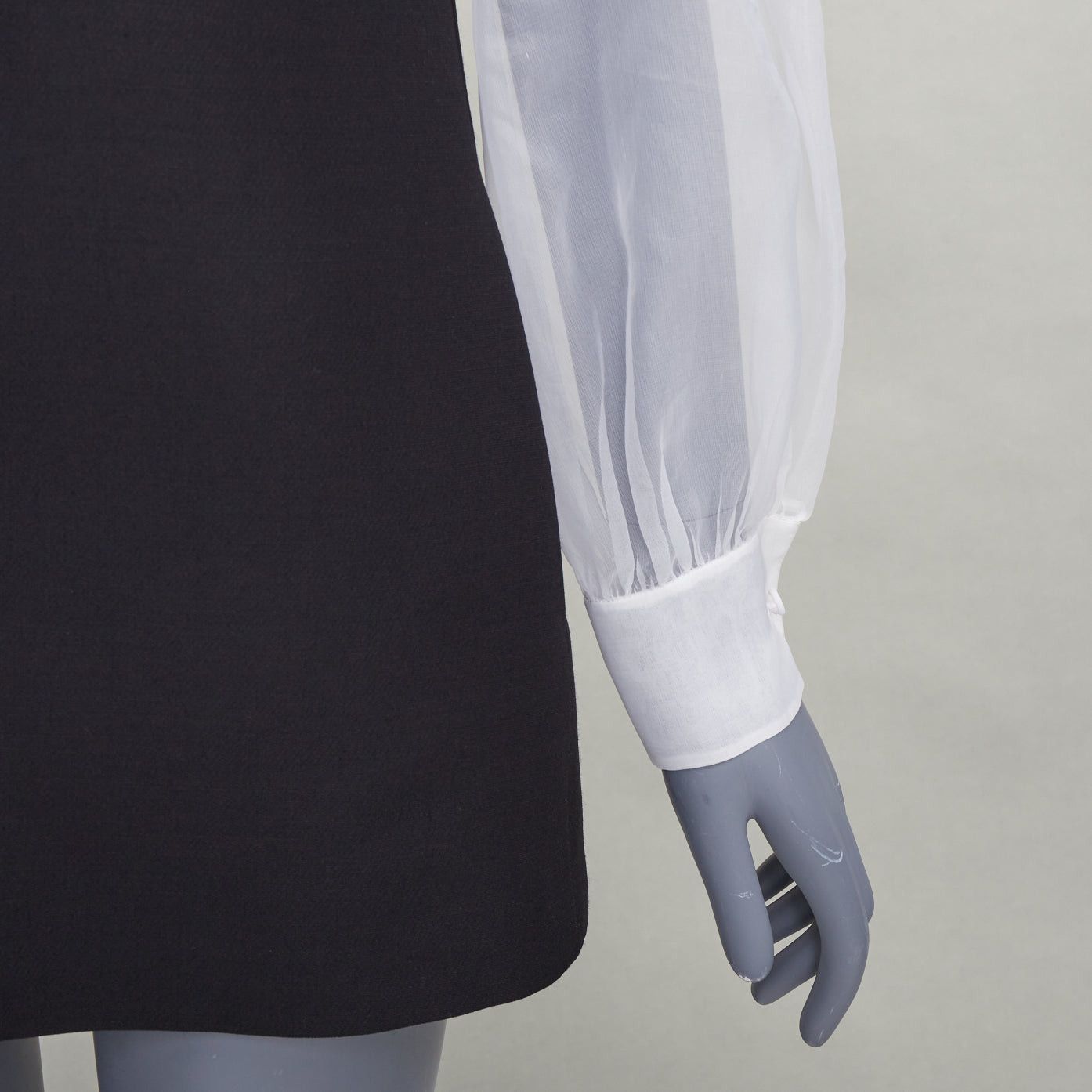 Valentino VALENTINO 2022 Crepe Couture black white wool silk ruffle bib neck tie mini dress IT38 XS Size XS / US 0-2 / IT 36-38 - 7 Thumbnail