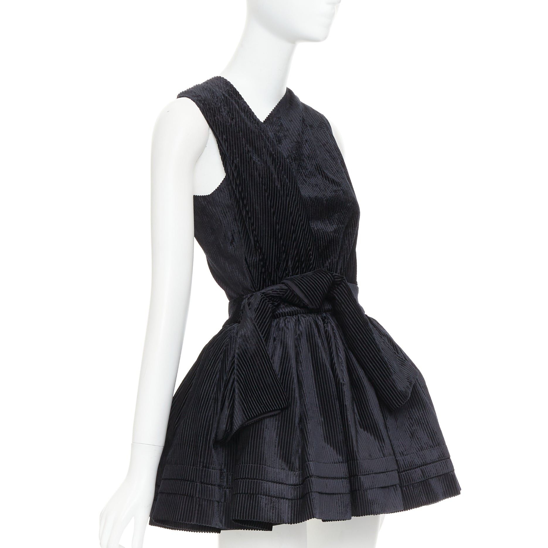 Shushu/Tong SHUSHU TONG Tuck Edge Sloping black corduroy fit flare dress UK6 XS Size XS / US 0-2 / IT 36-38 - 3 Thumbnail