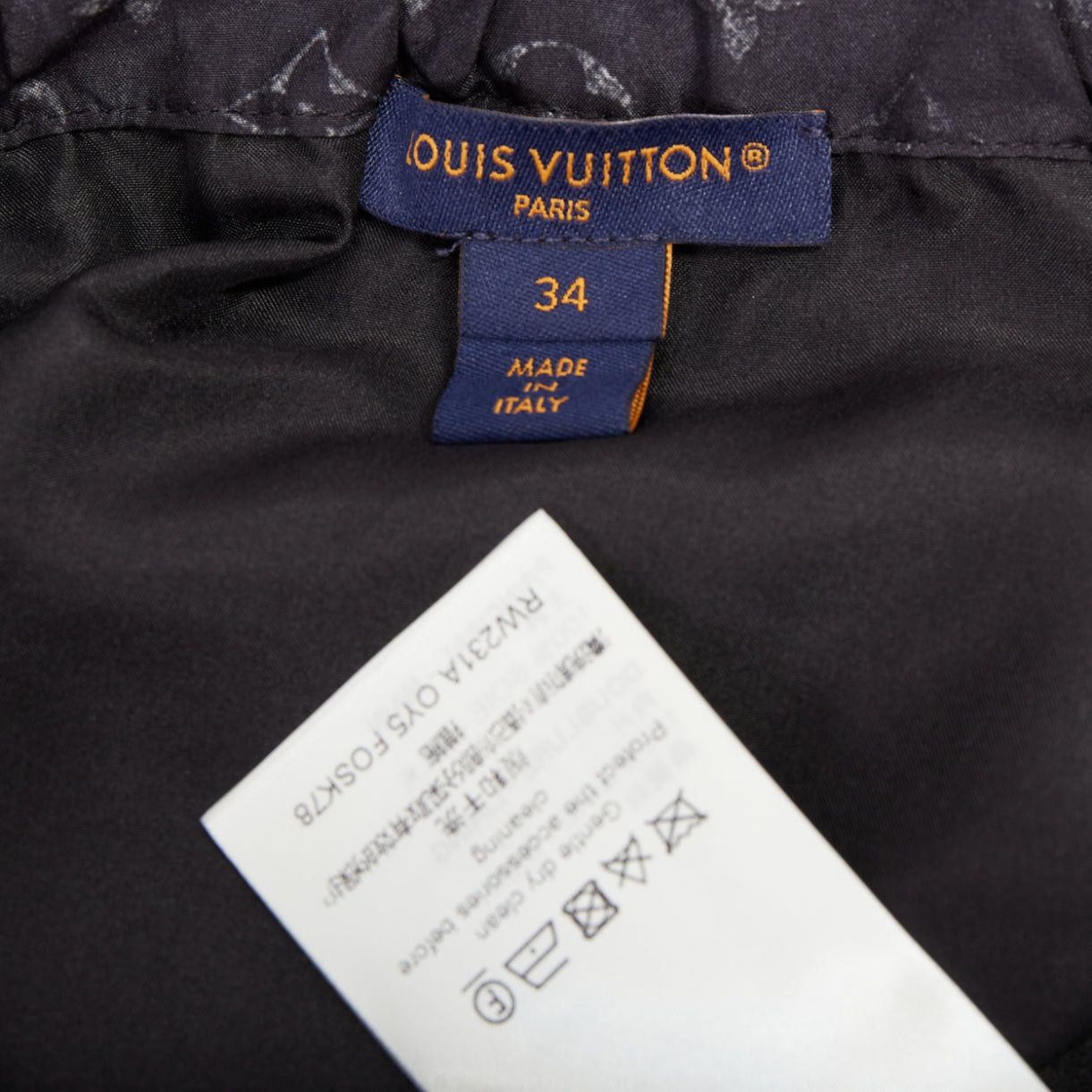 Louis Vuitton LOUIS VUITTON Monogram Cloud Pocket grey 100% silk flare mini skirt FR34 XS Size 26" / US 2 / IT 38 - 8 Thumbnail