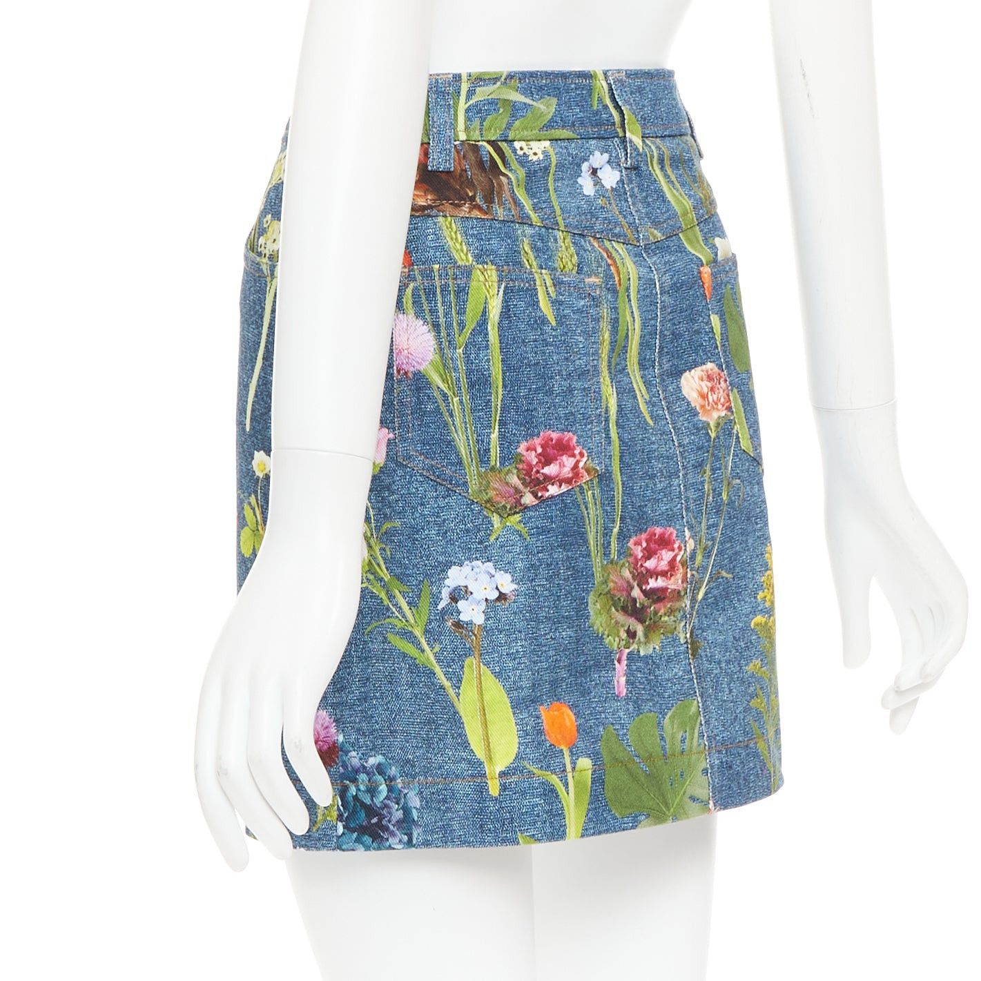 Moschino MOSCHINO BOUTIQUE blue floral print cotton denim mini skirt IT38 XS Size 26" / US 2 / IT 38 - 5 Thumbnail