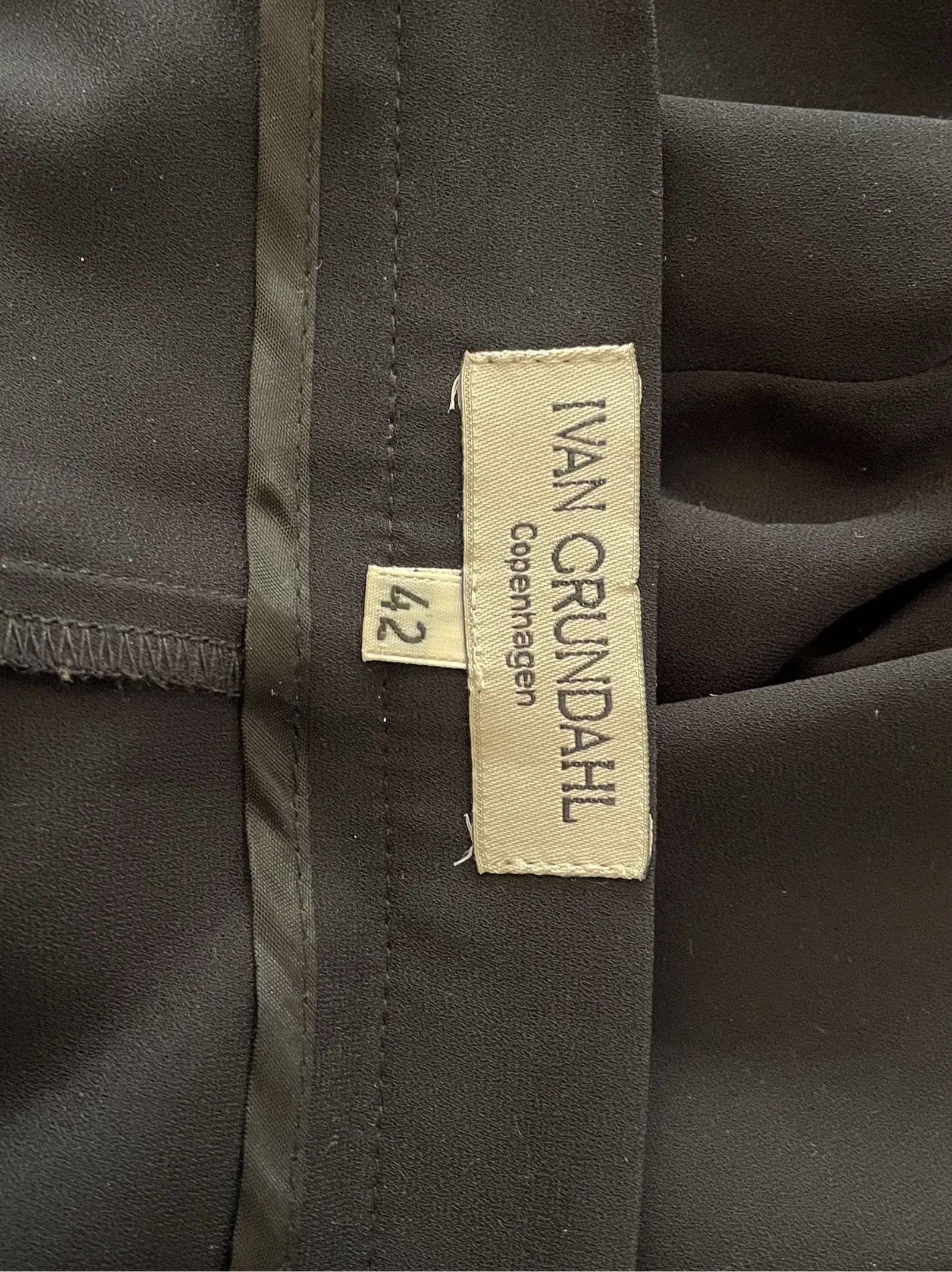 Ivan Grundahl Ivan Grundahl Shorts Size 30" / US 8 / IT 44 - 2 Thumbnail