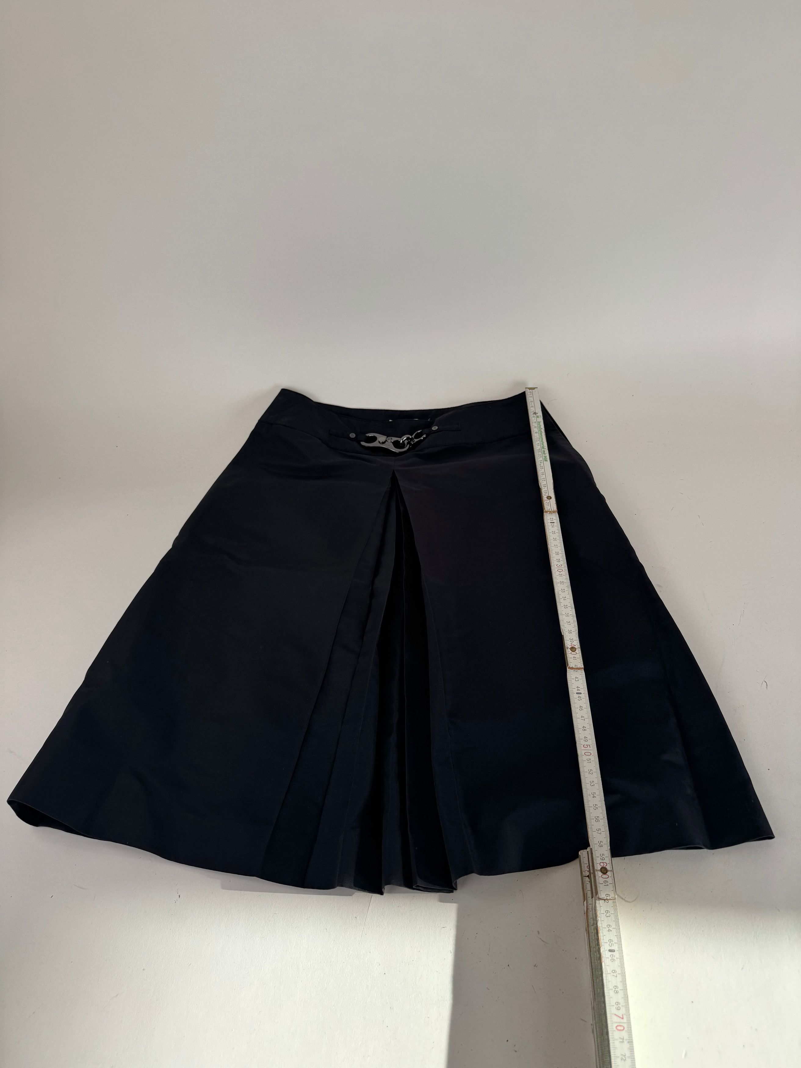 Celine Vintage Paris Silk Skirt black 36/S Size 27" / US 4 / IT 40 - 11 Thumbnail