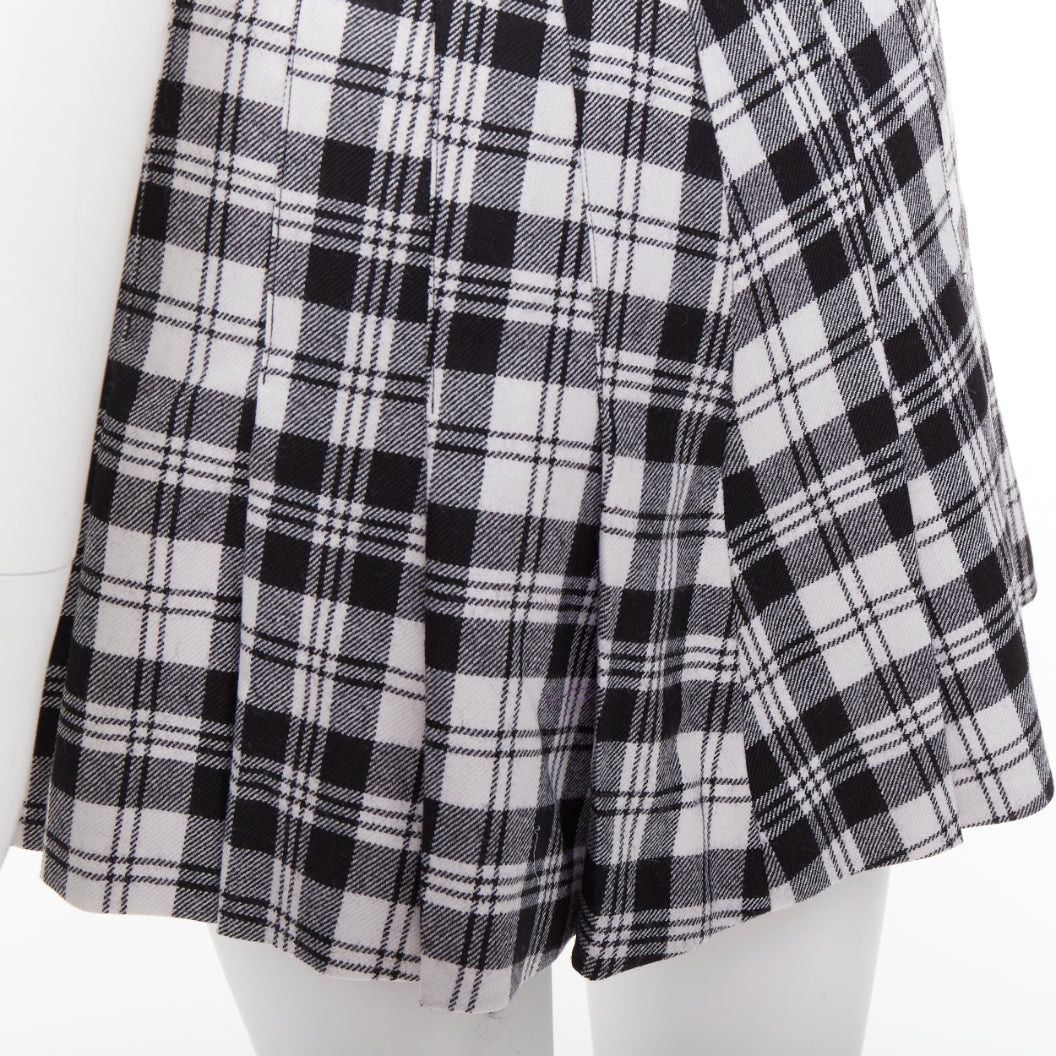 RED Valentino RED VALENTINO black grey 100% virgin wool checked tartan mini skort IT38 XS Size 26" / US 2 / IT 38 - 7 Thumbnail