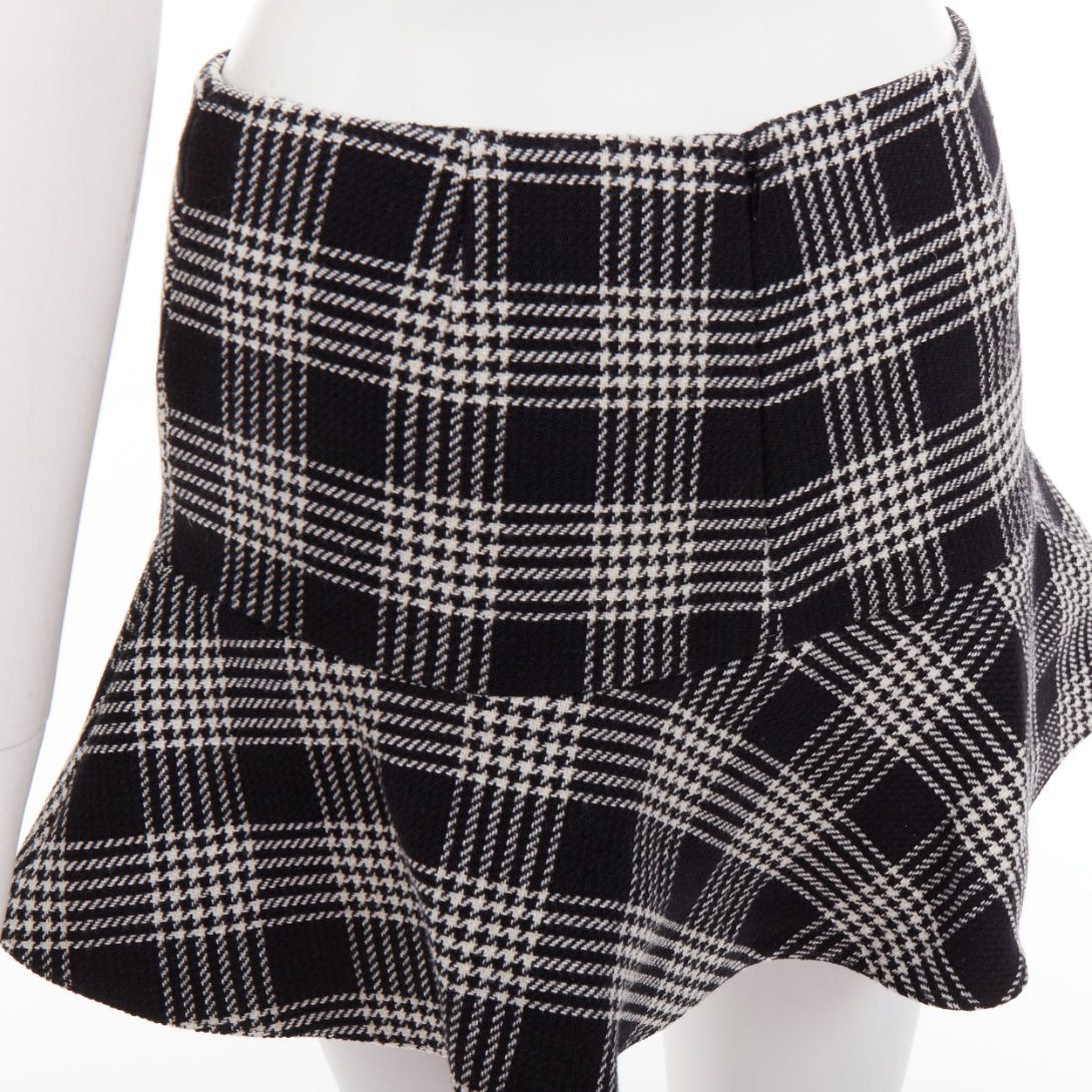 RED Valentino RED VALENTINO black grey houndstooth check print frill mini skort IT38 XS Size 26" / US 2 / IT 38 - 2 Thumbnail